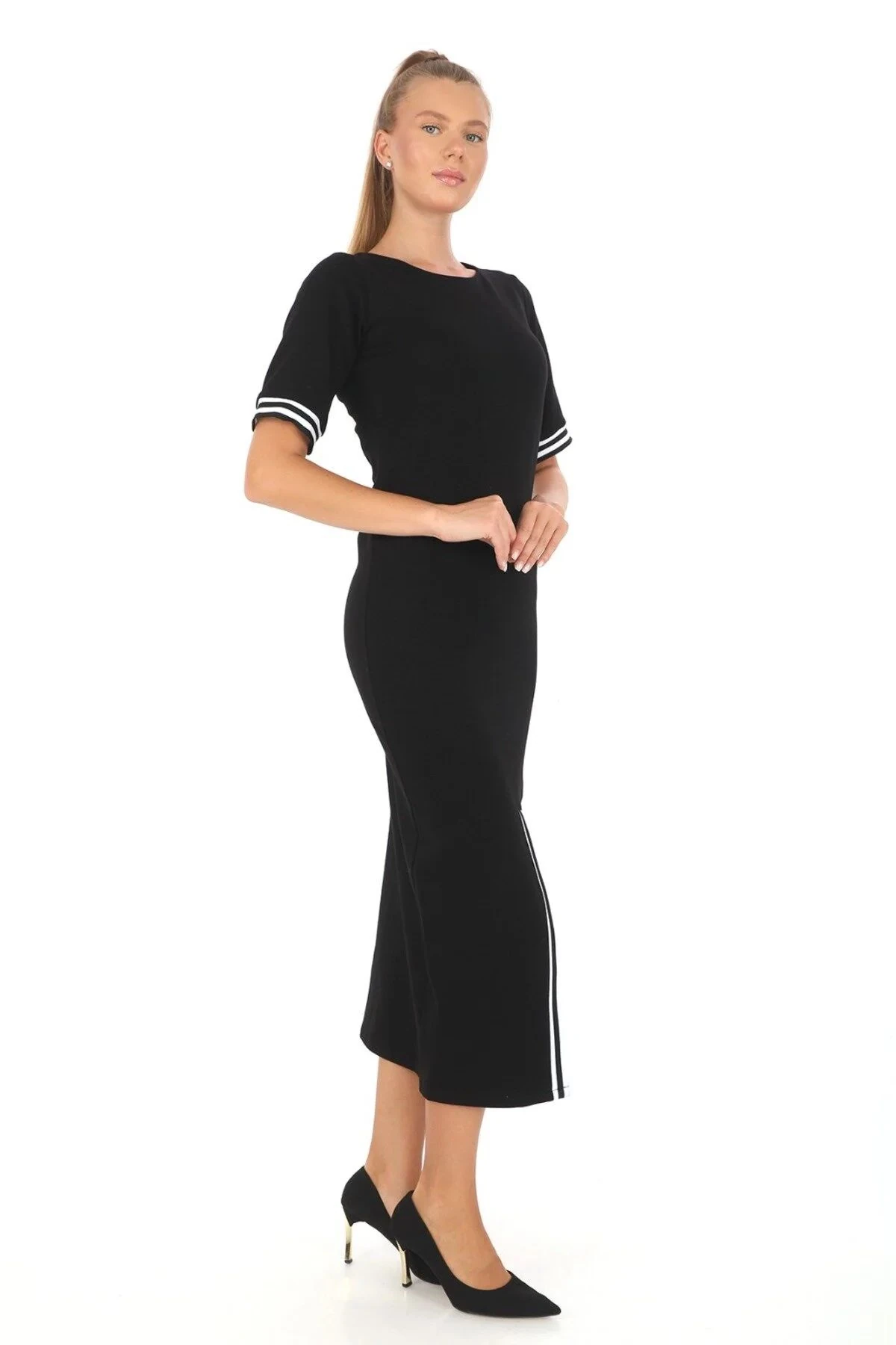 MODAPO Kadın Büyük Beden Siyah Yakası Şeritli V Yaka Sweat Elbise