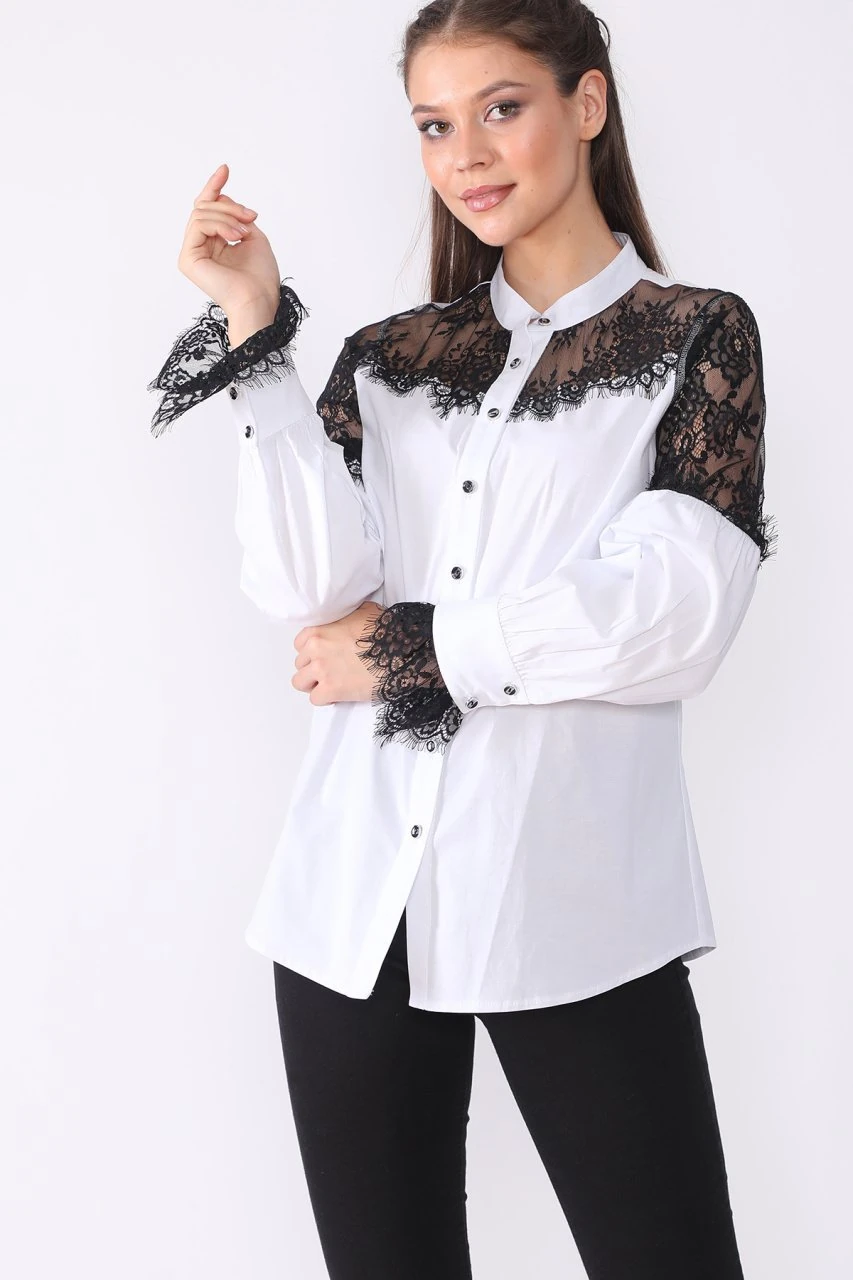Beyaz Yaka ve Kol Dantel Detaylı Gömlek ETS5789634