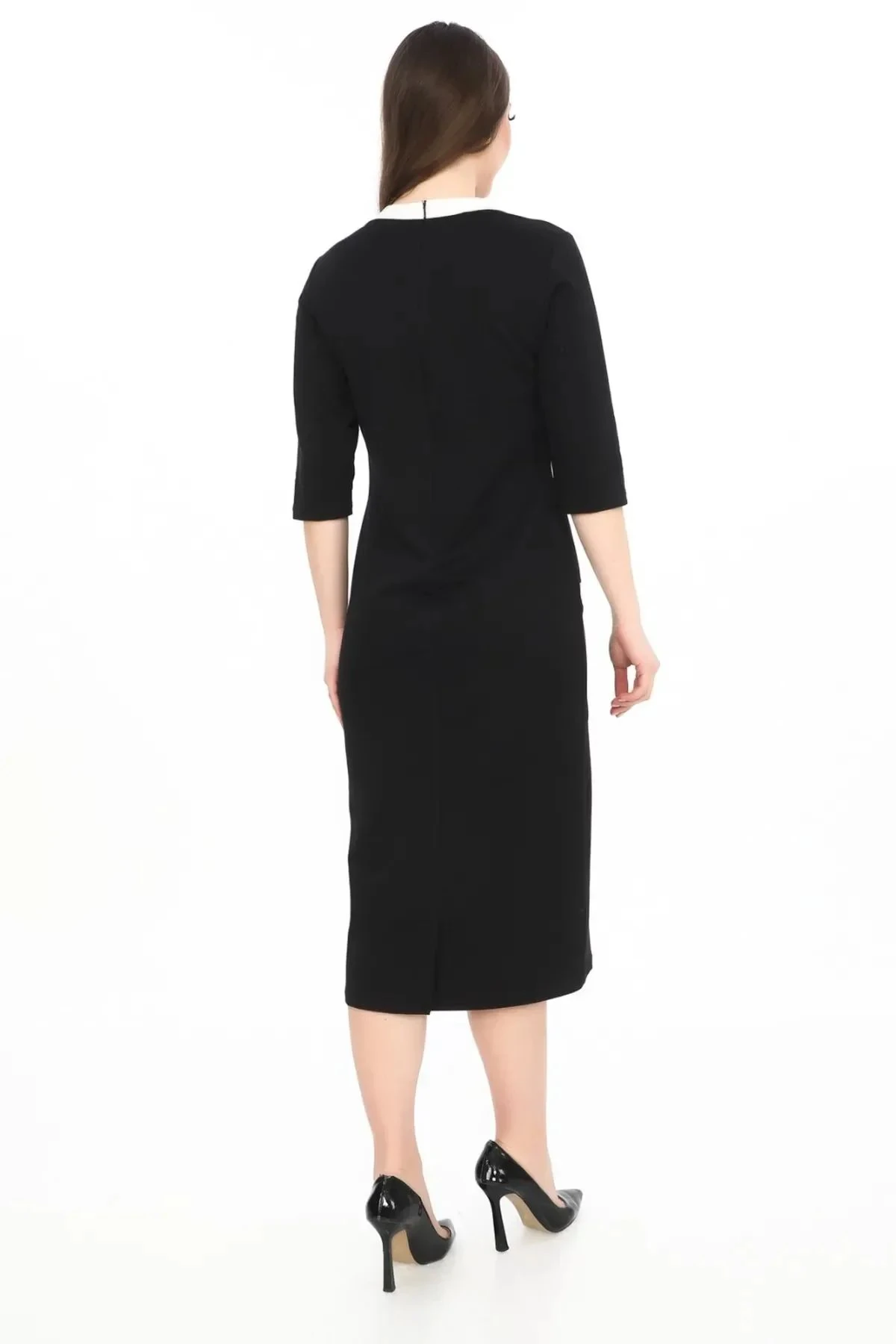 Beyaz Garni Detaylı Düğme Detaylı Takım Görünümlü Elbise