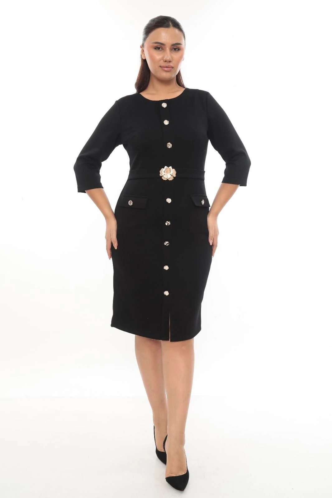Siyah Çiçek Tokalı Düğme Detaylı Kemerli cepli Midi Elbise ETS7247