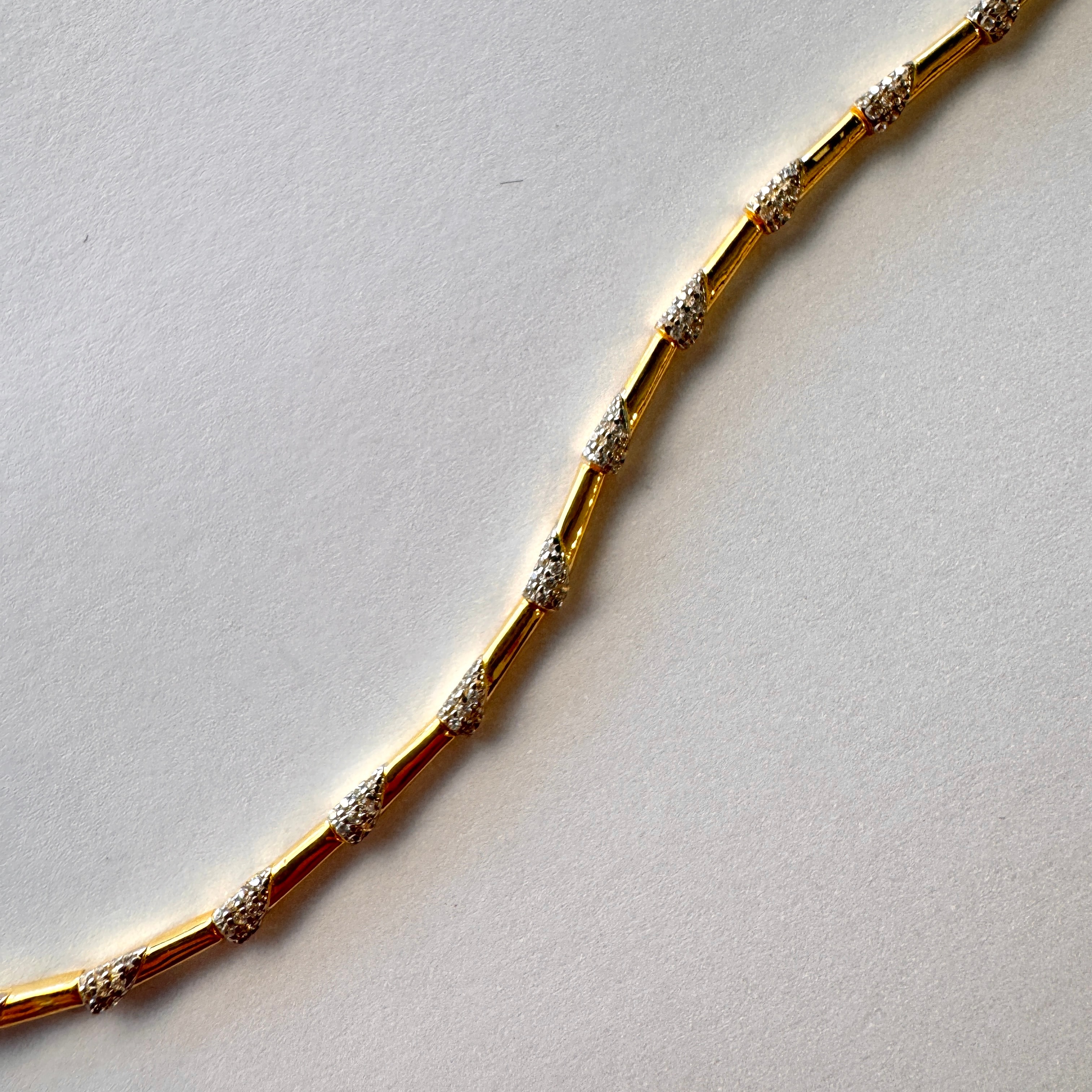 Tasarım Taşlı Baton Bileklik Gold
