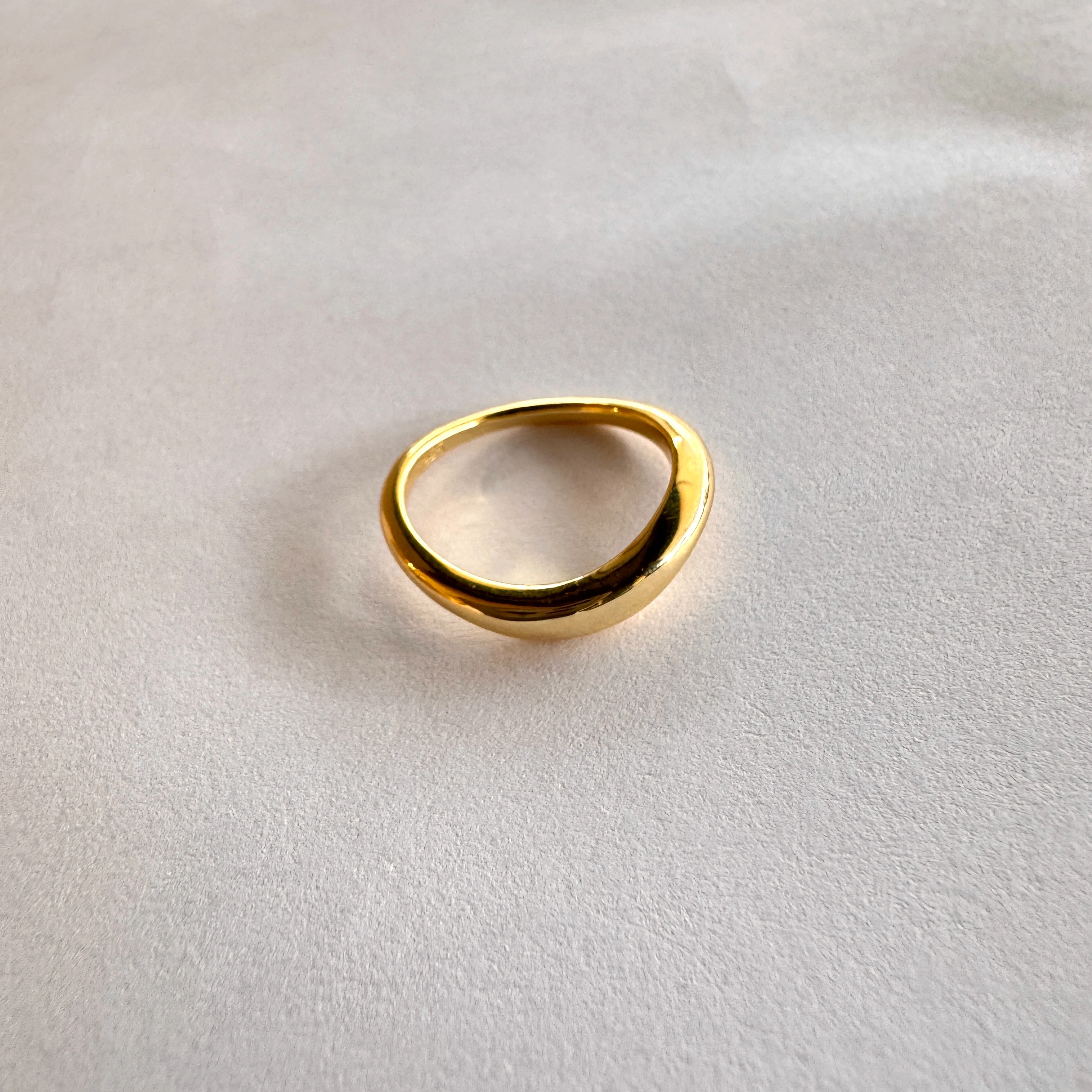 Dalga Form Yüzük 4 Gold