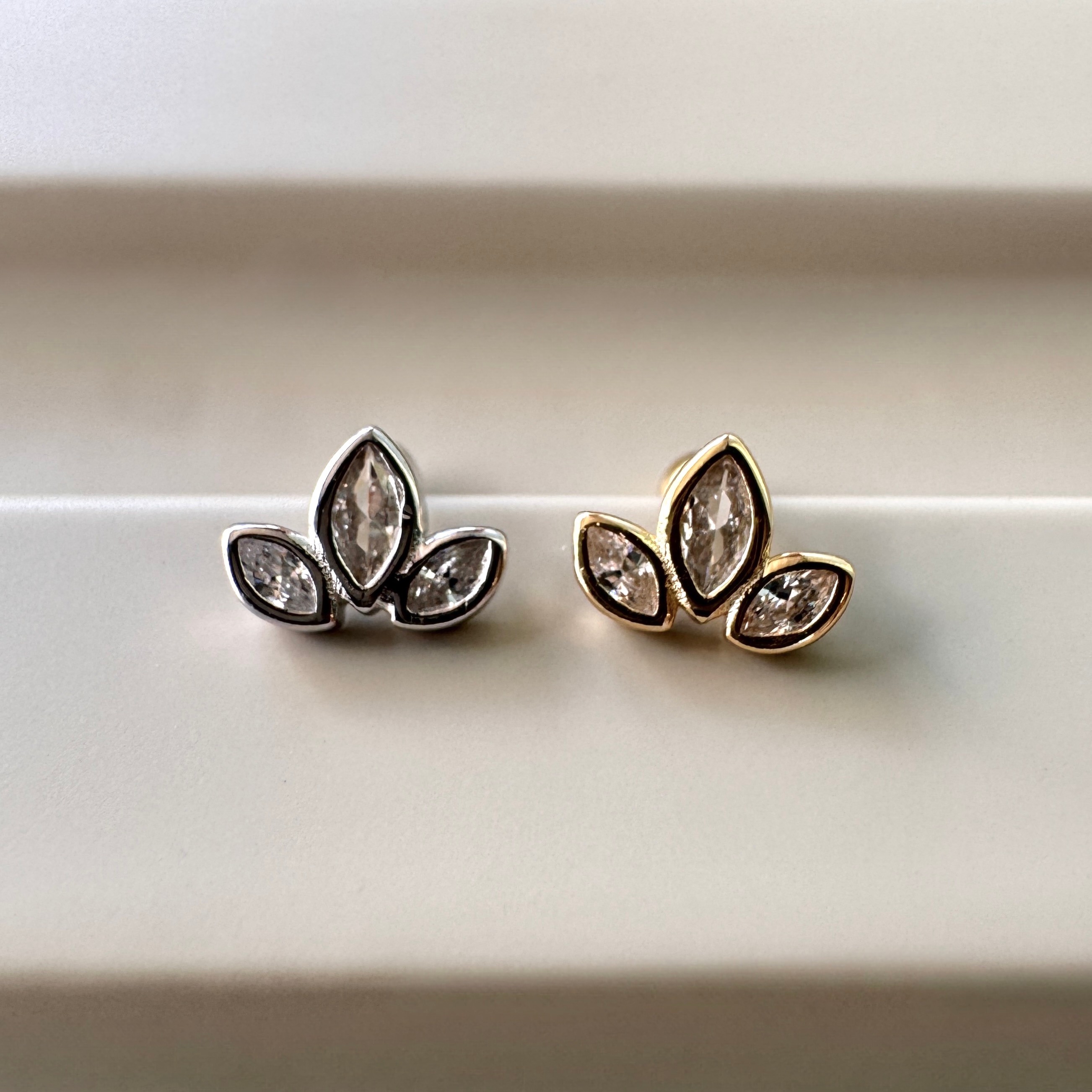 Sıvama Lotus Piercing