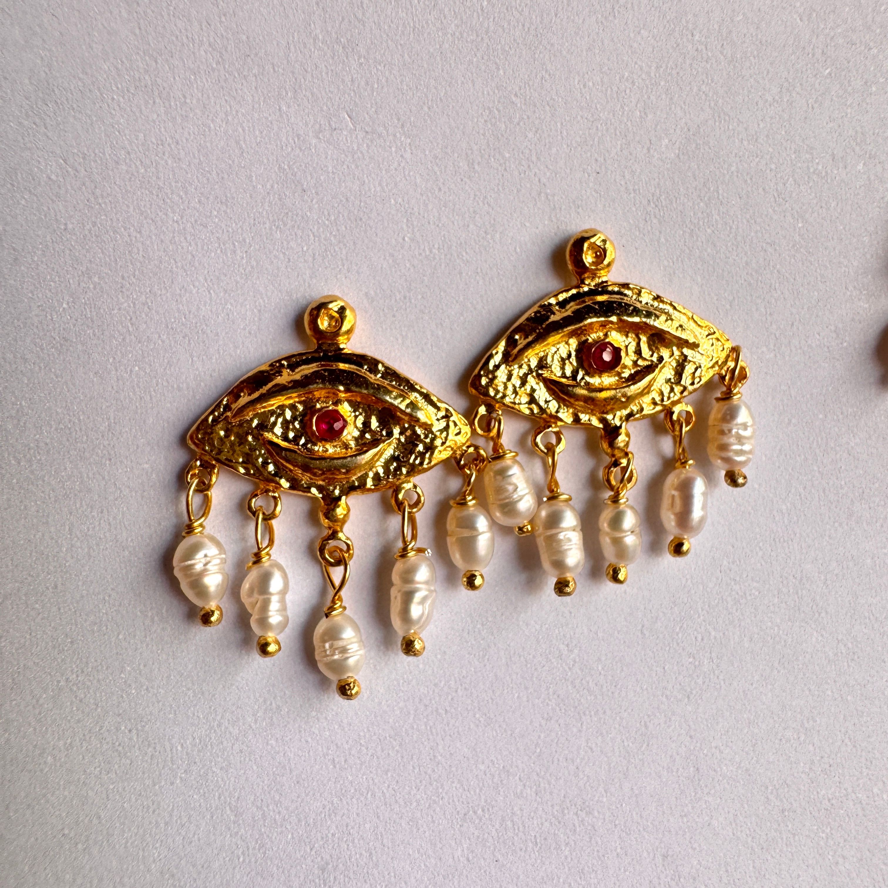 Aura Eye İnci Stud Küpe