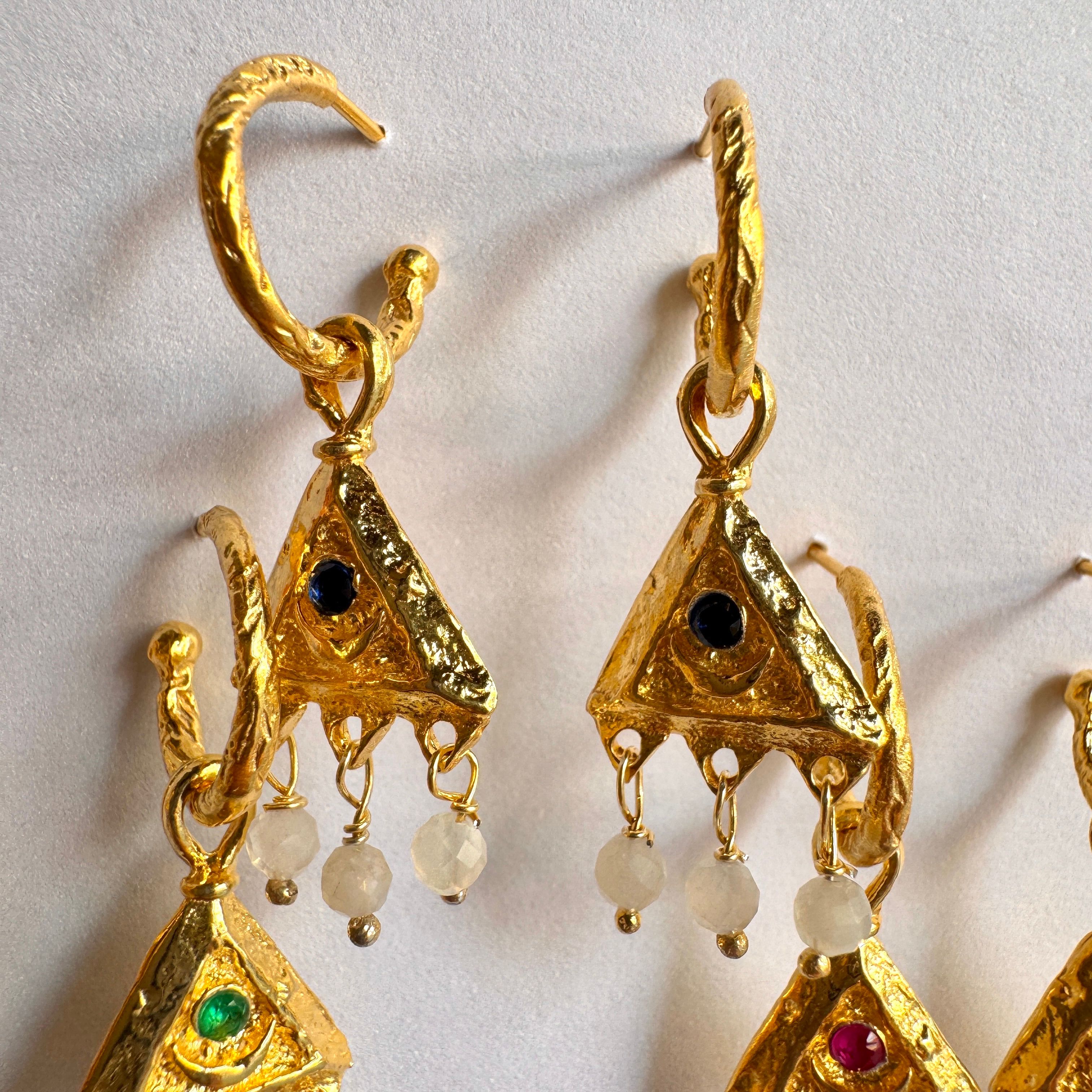Aura Triangle Stud Halka Küpe