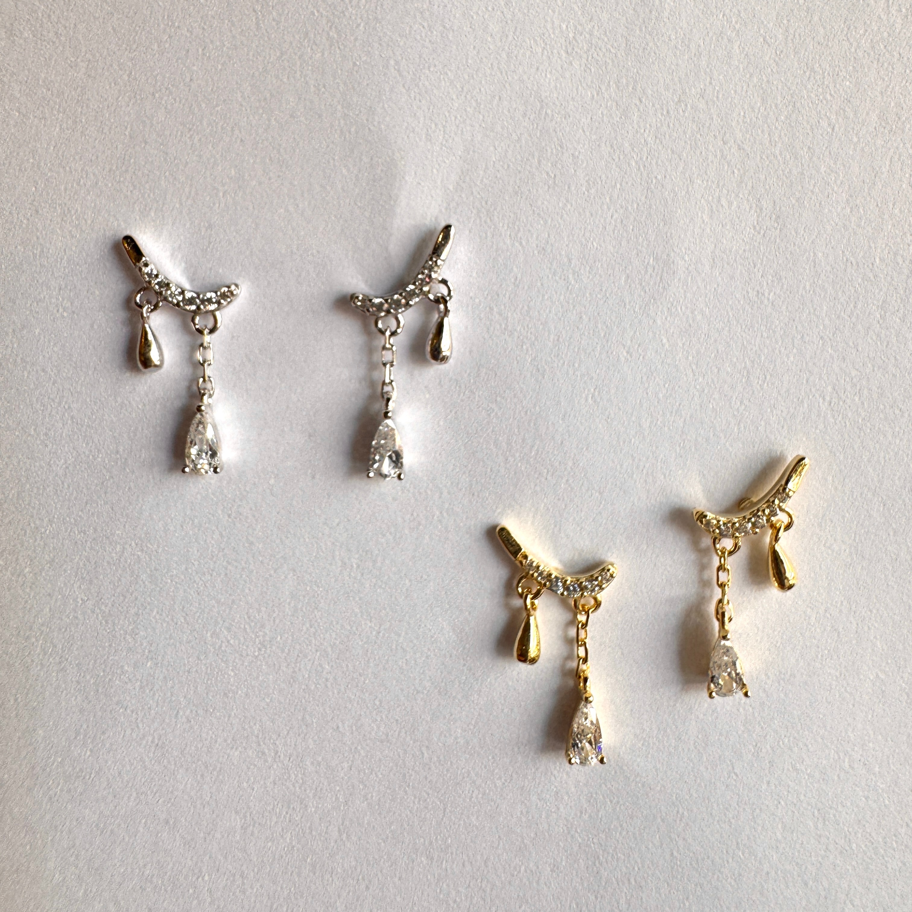 Mini Damla Taş Yatay Stud Küpe