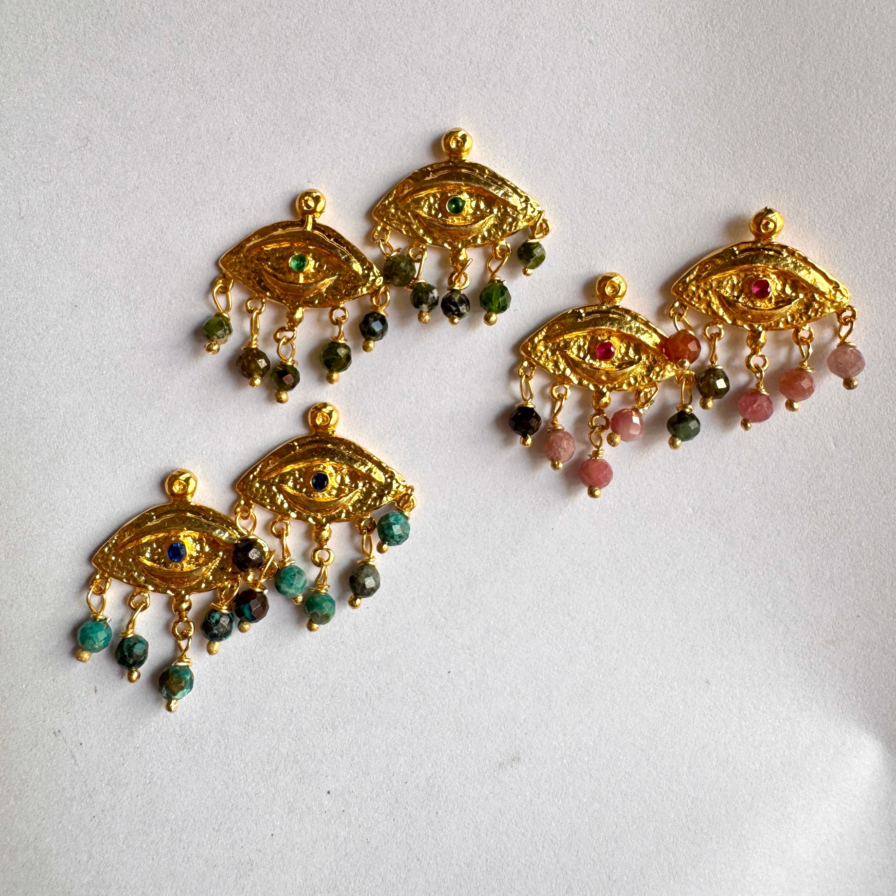 Aura Eye Stud Küpe