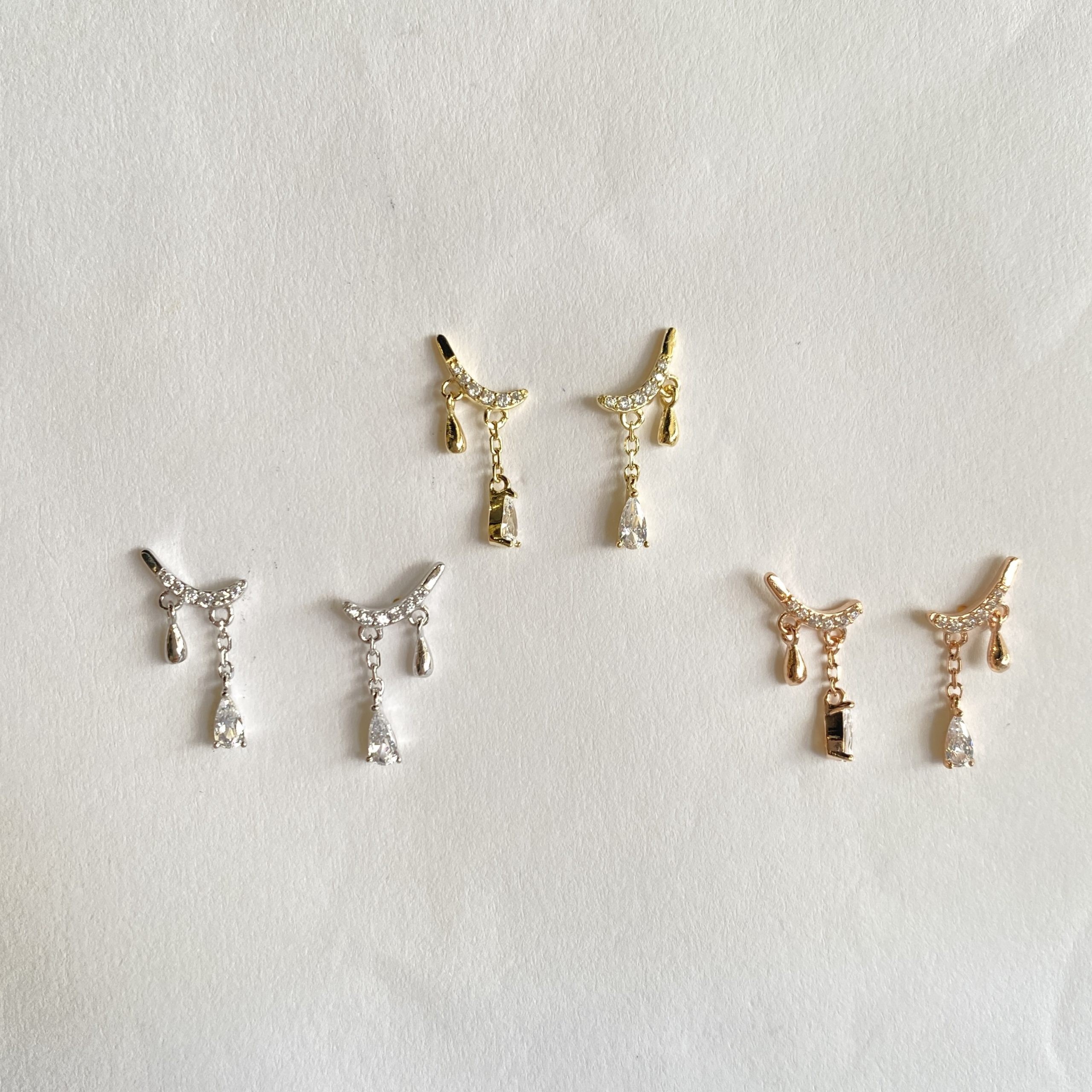 Mini Oval Drops Stud Küpe