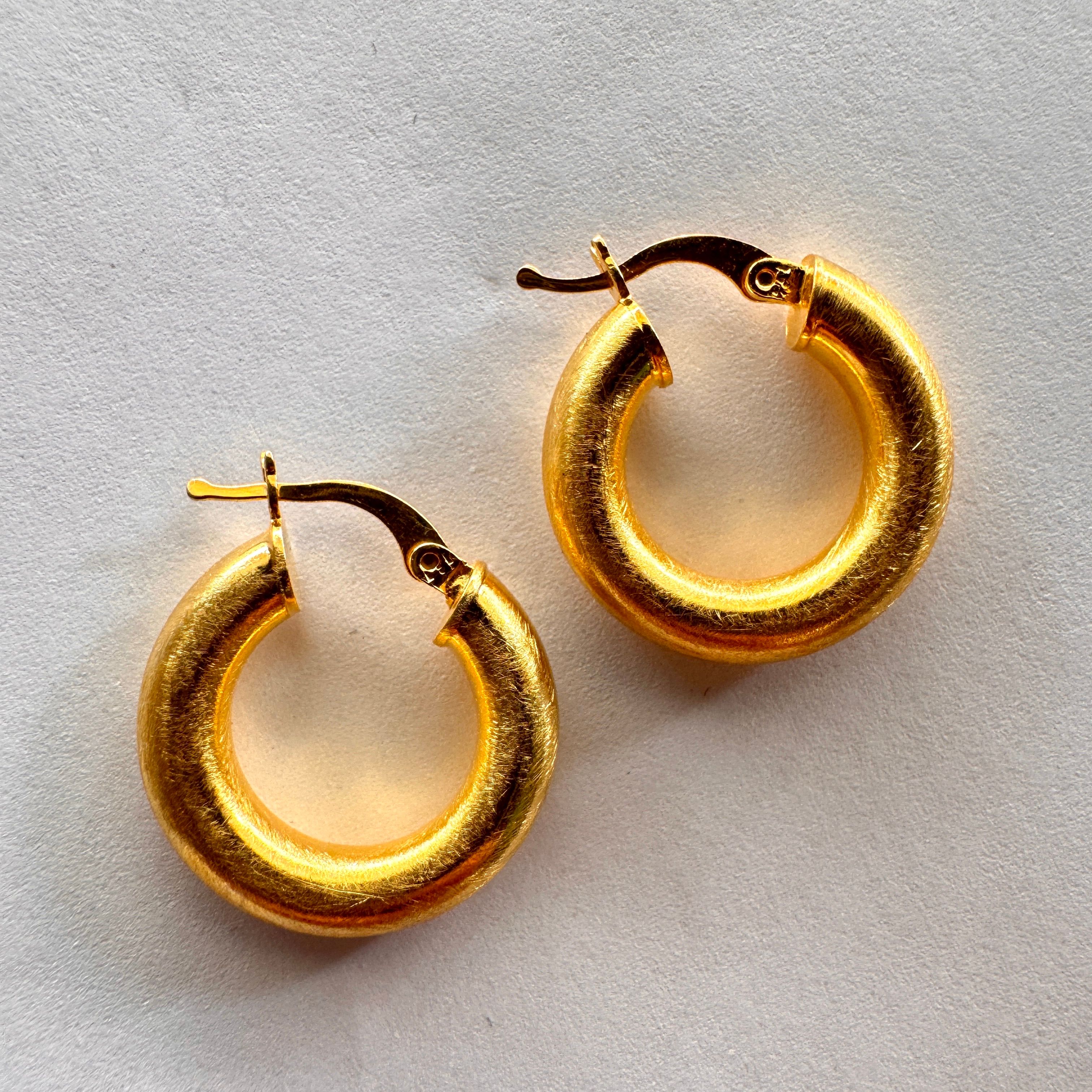 Mat Tombul Halka Küpe Gold 2,3 cm 