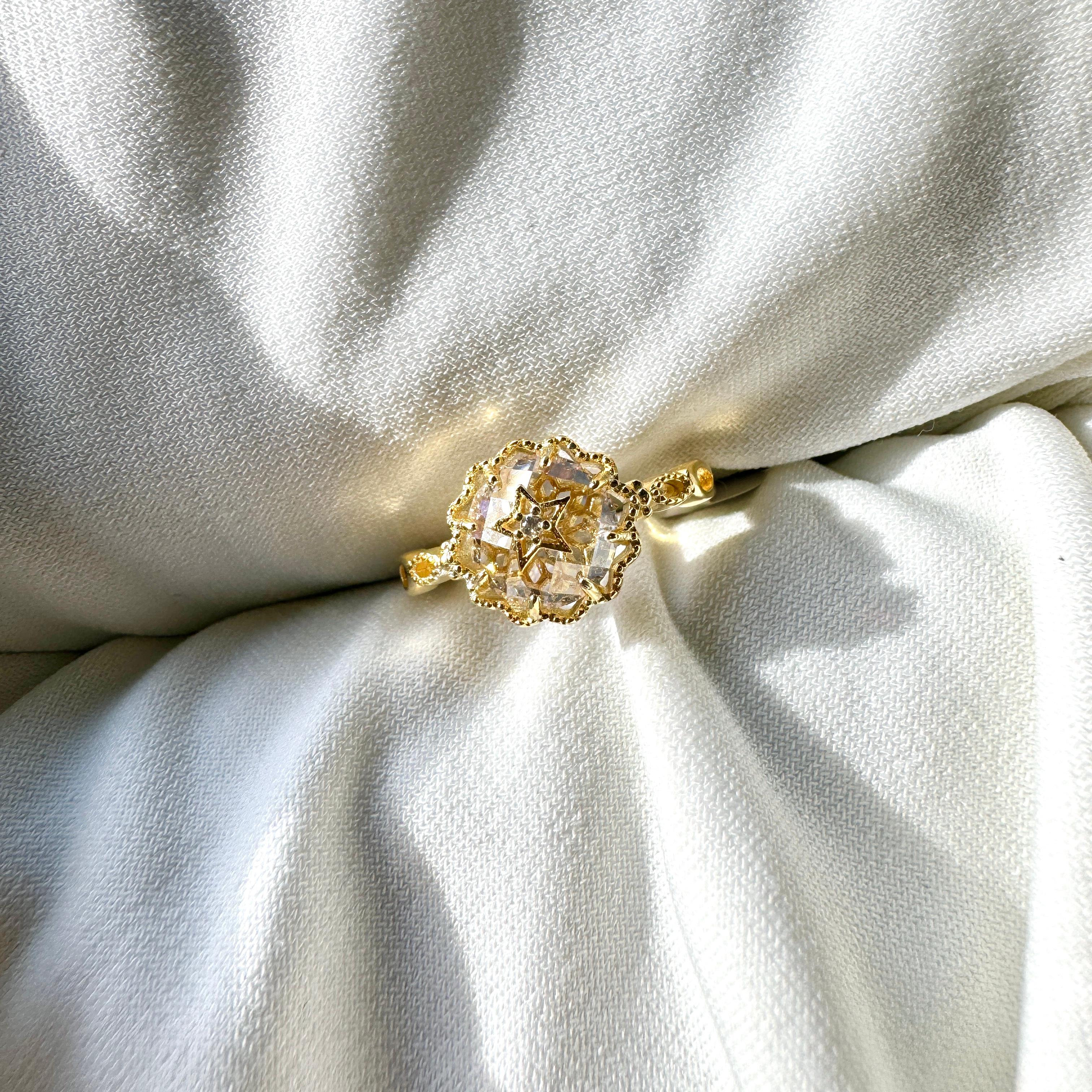 Star vintage ring gold