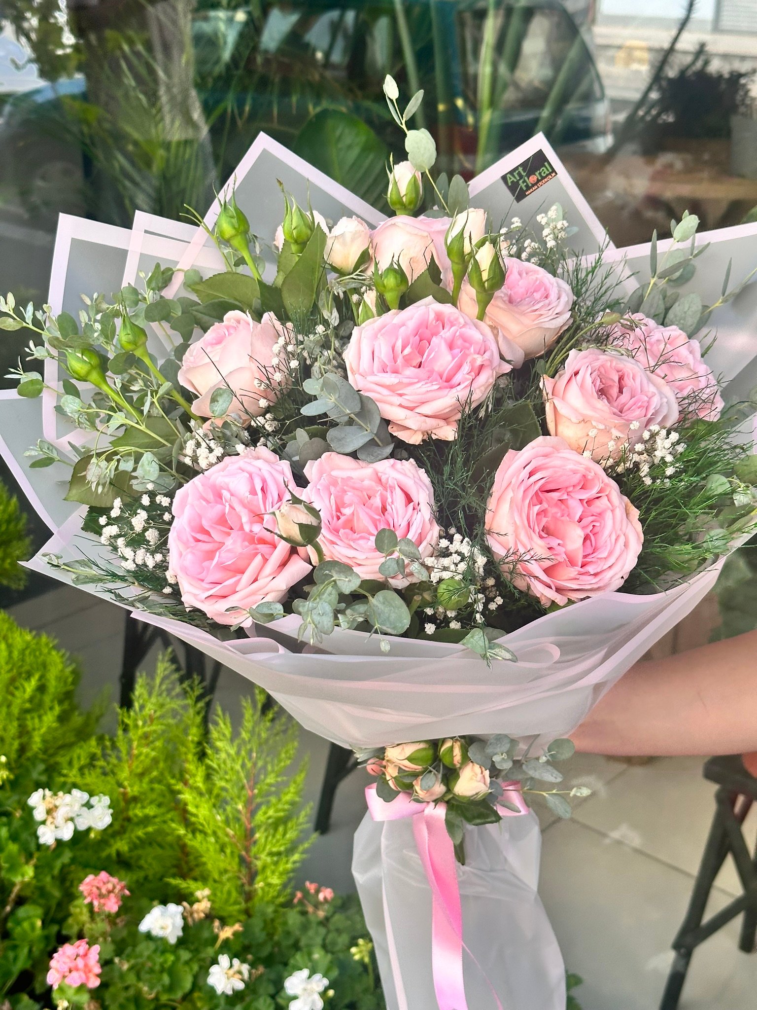 Shila Pembe Şakayık Buketi – 10 Dal
