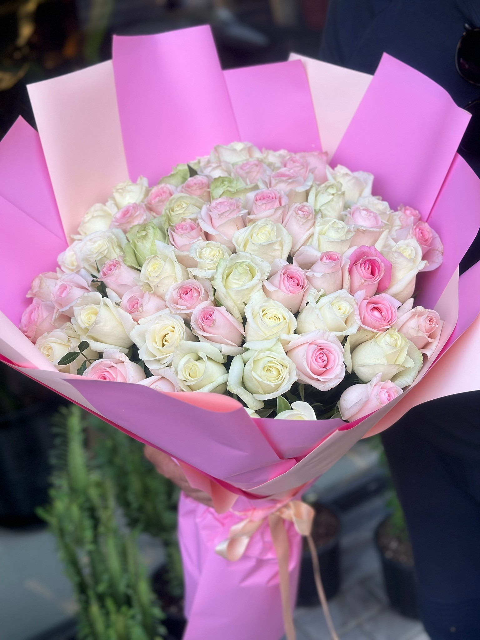 Leylina Beyaz Pembe Gül Buketi