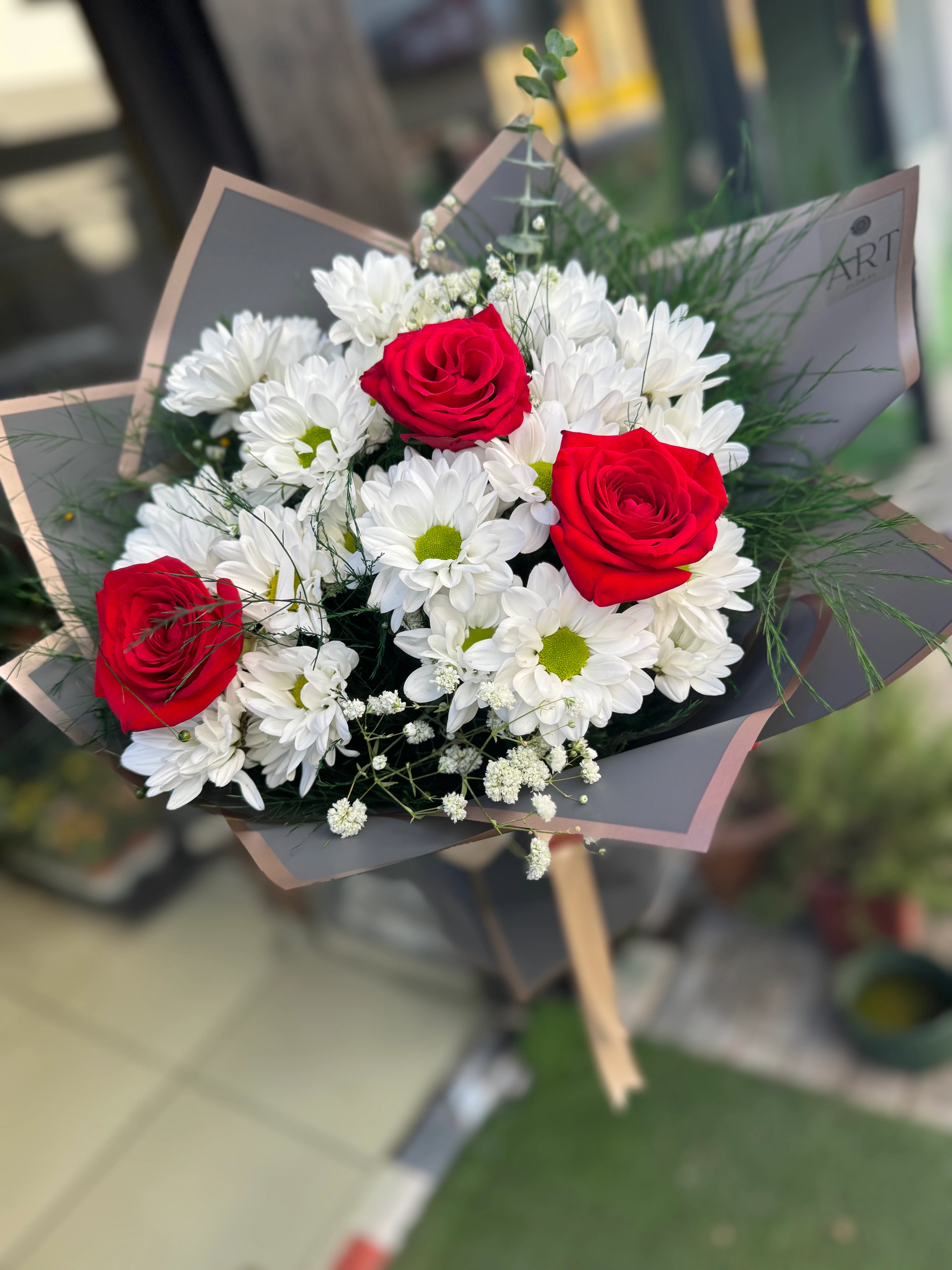 Kırmızı Gül Papatya Buketi 