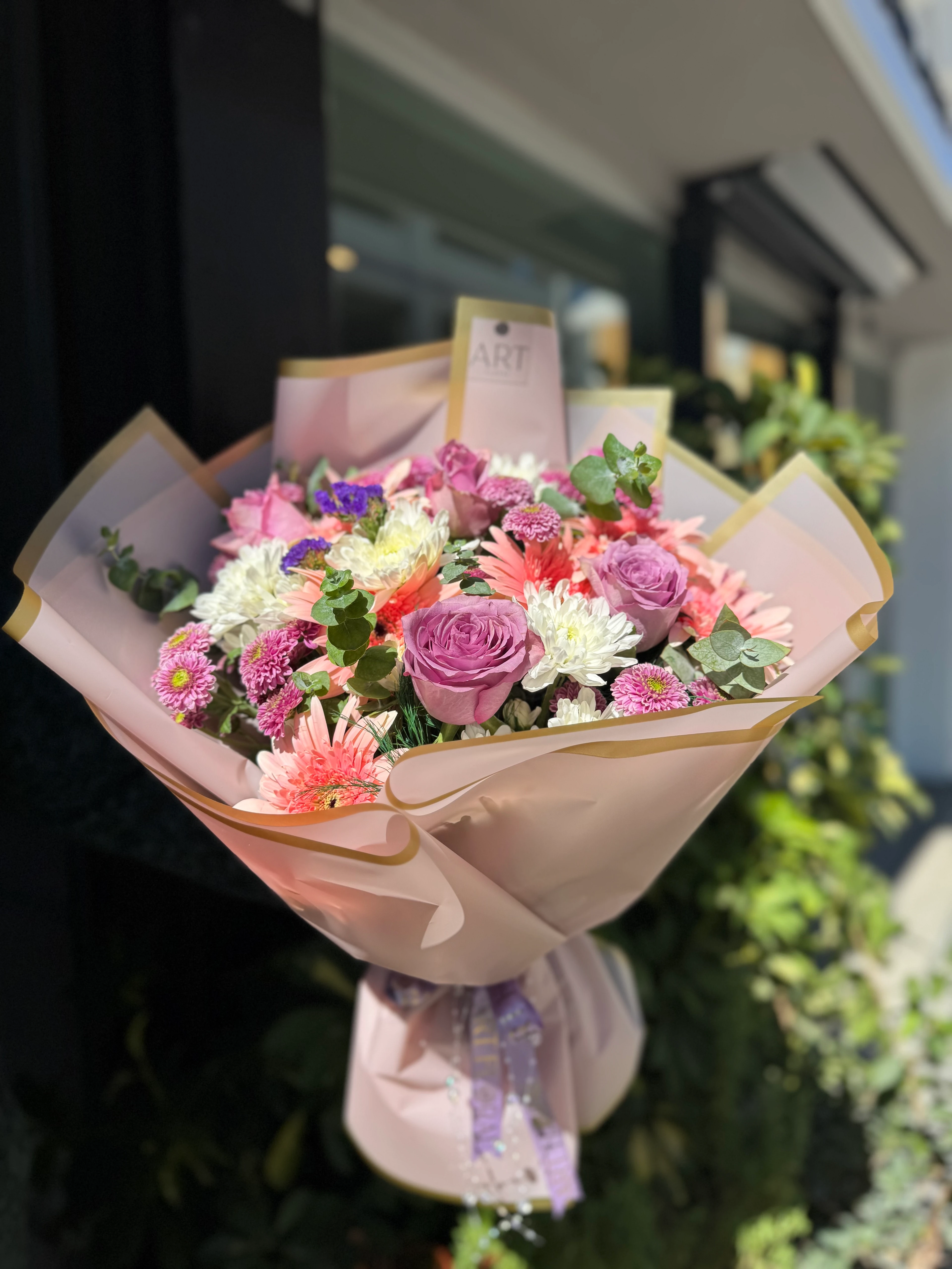 Karışık Lila Gül ve Mevsim Buketi 