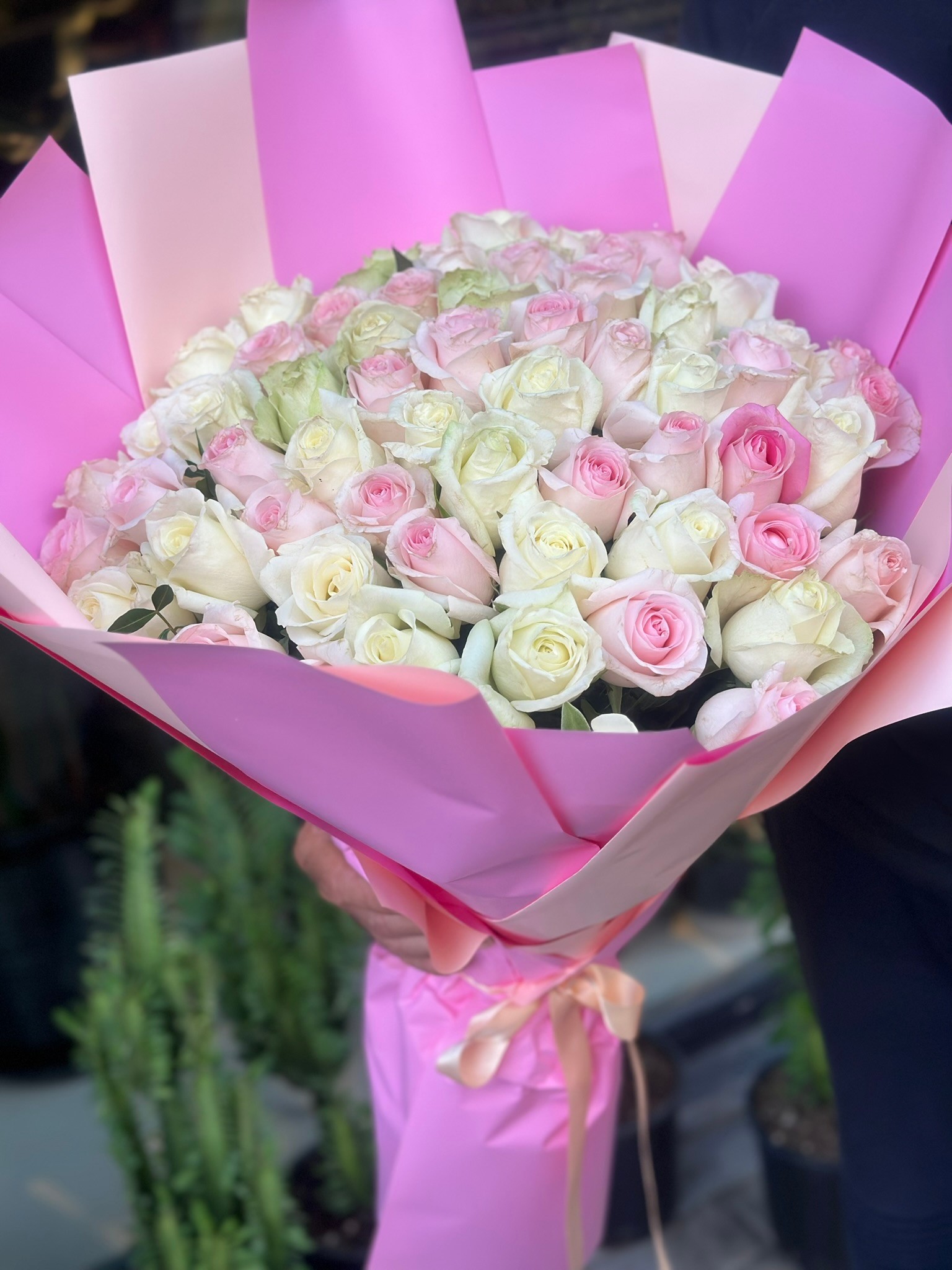 Leylina Beyaz Pembe Gül Buketi