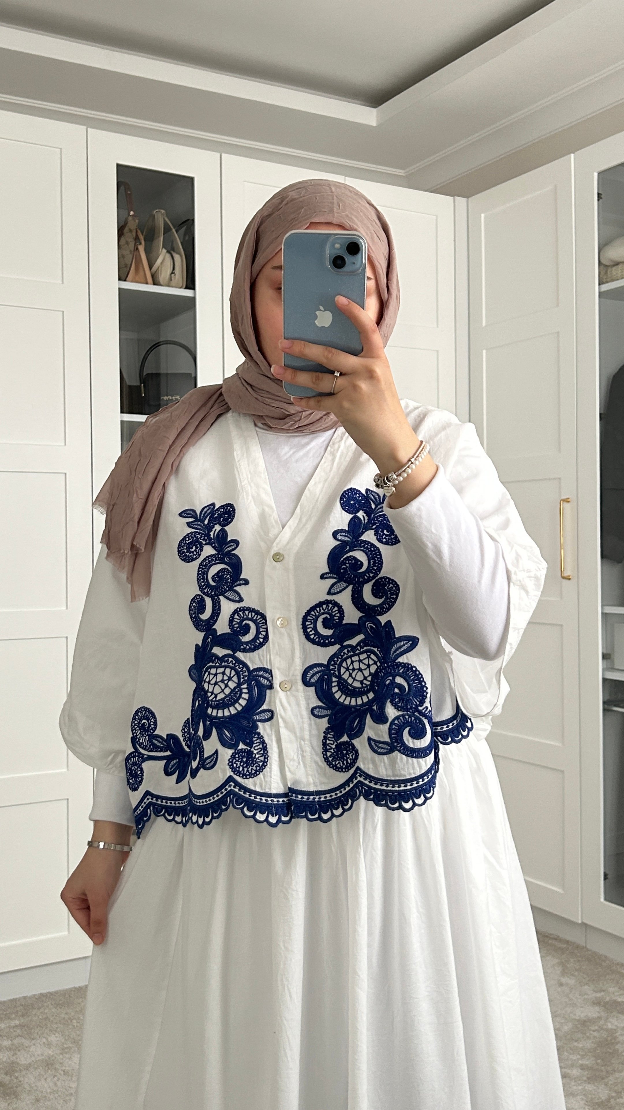 ZR Nakışlı Takım (Ön Sipariş)