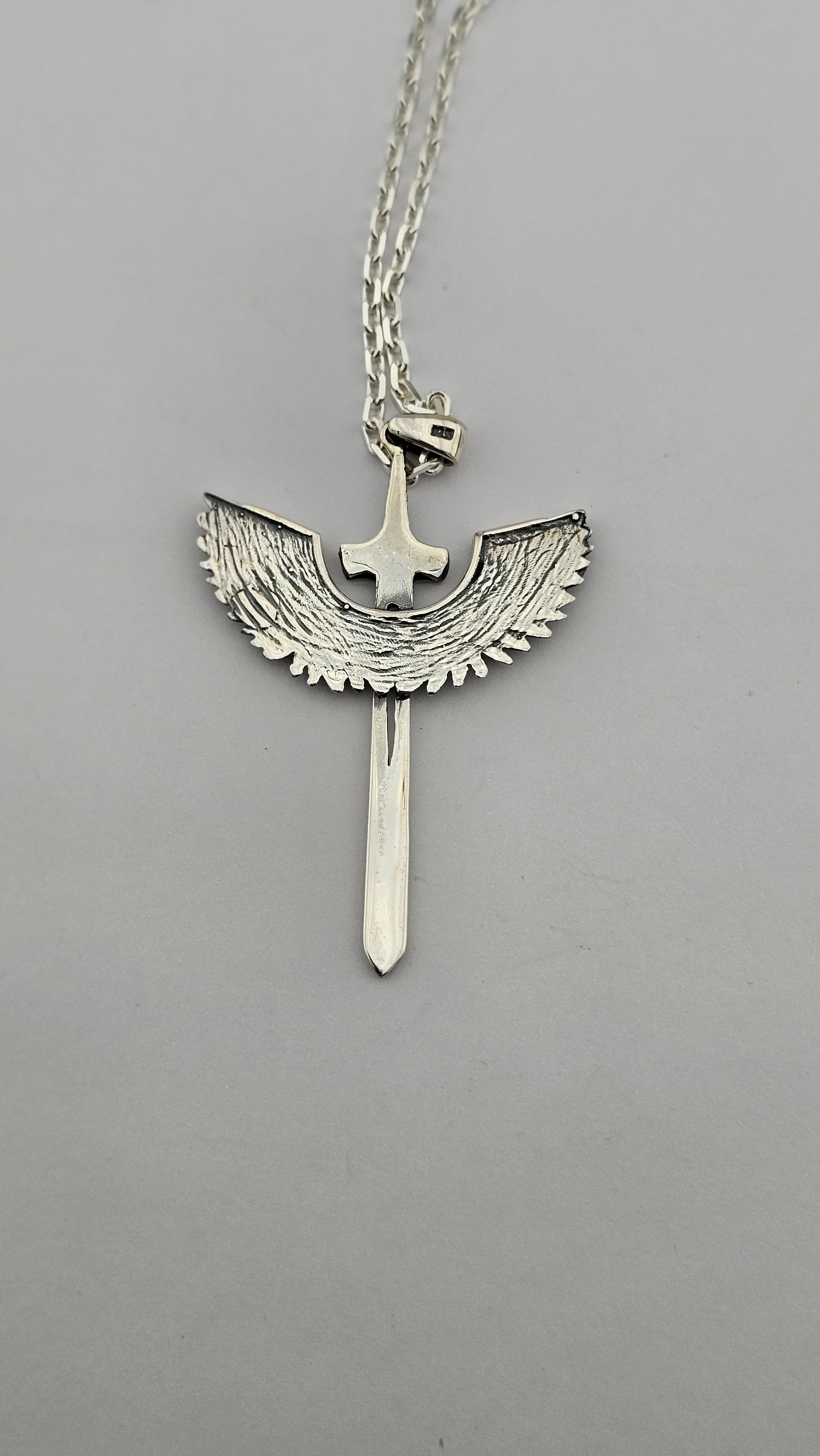 WINGS NECKLACE