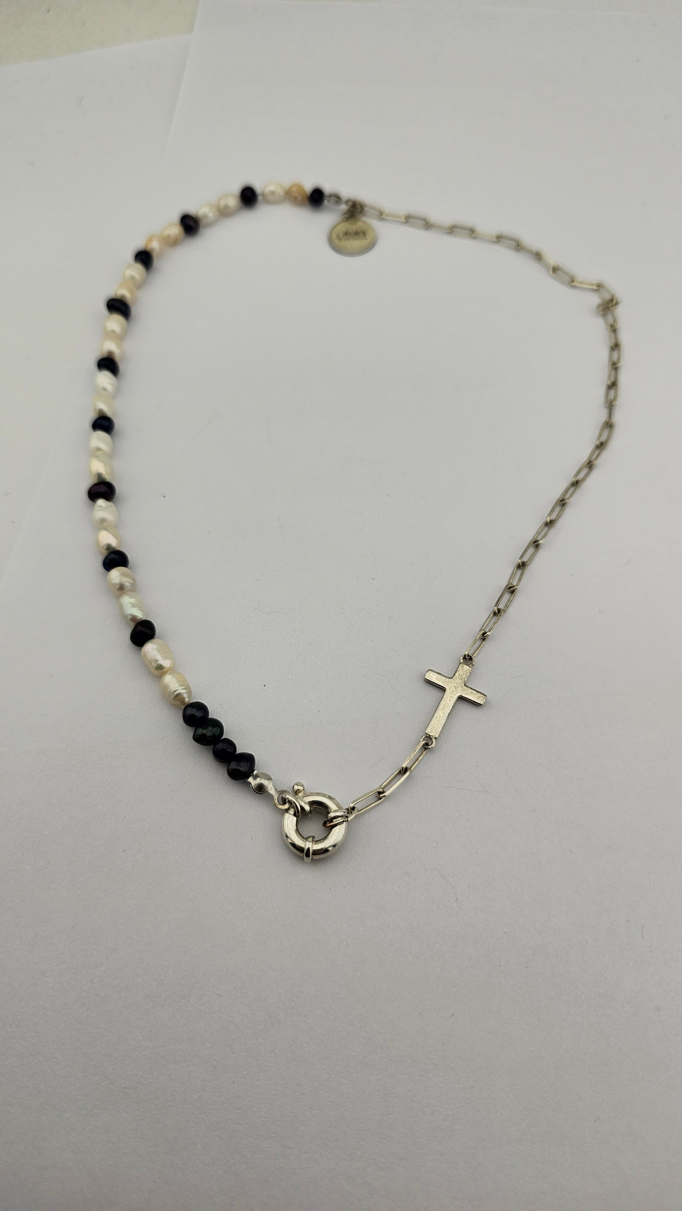 CROSS NECKLACE