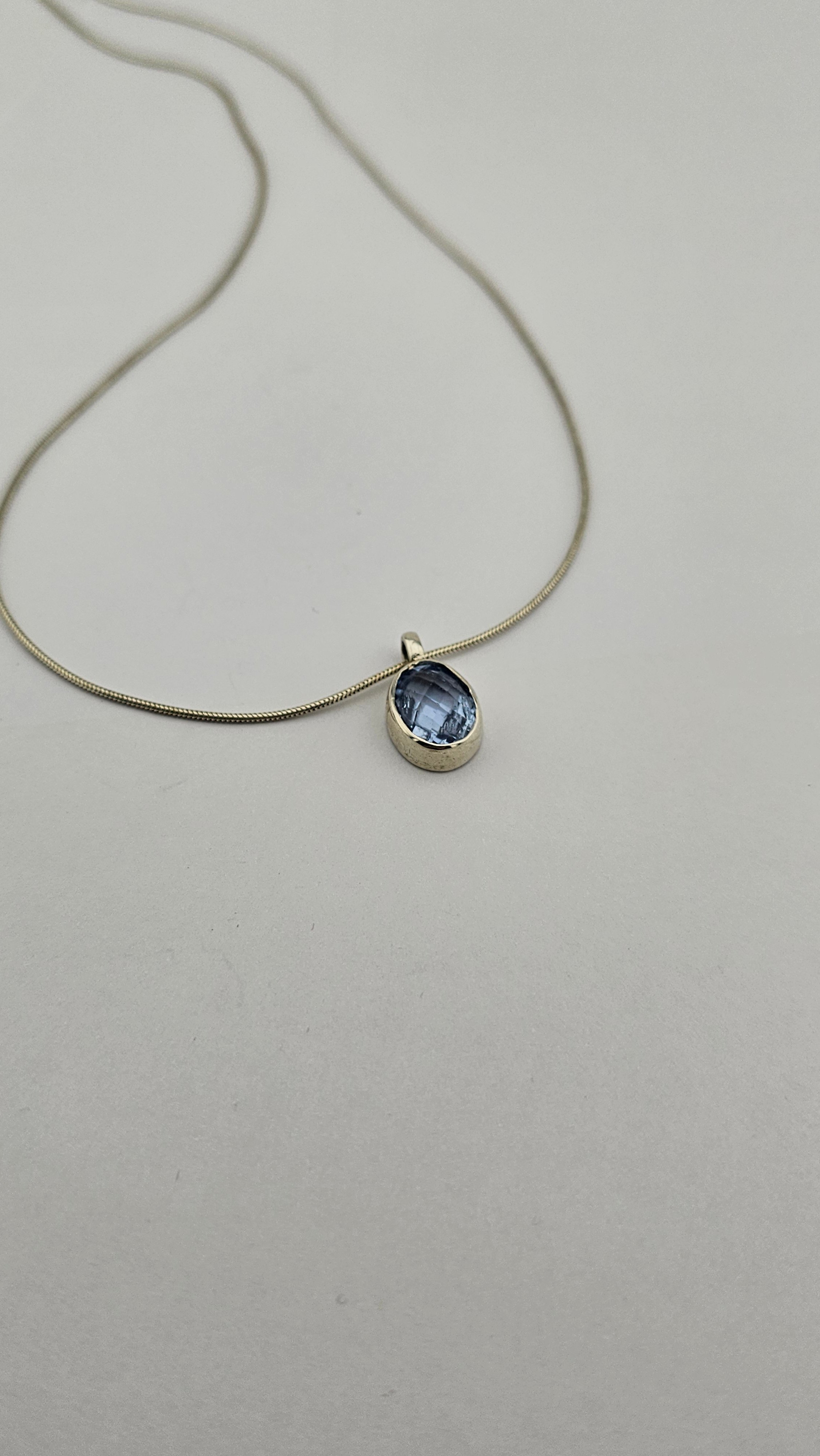 AQUA NECKLACE