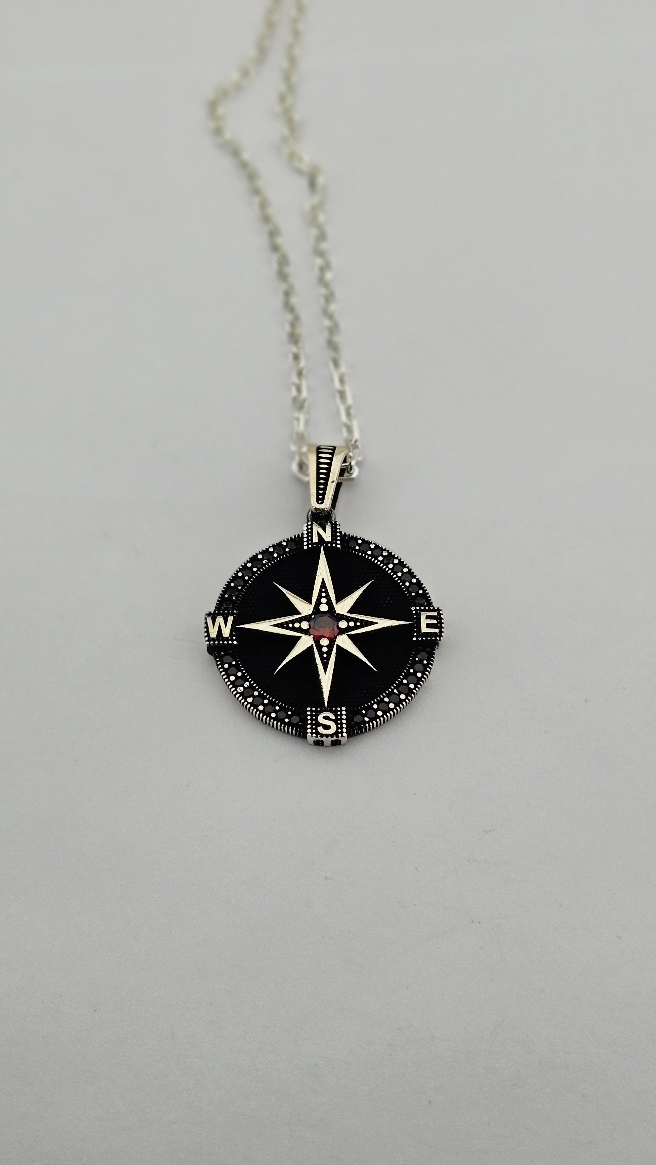 COMPASS NECKLACE