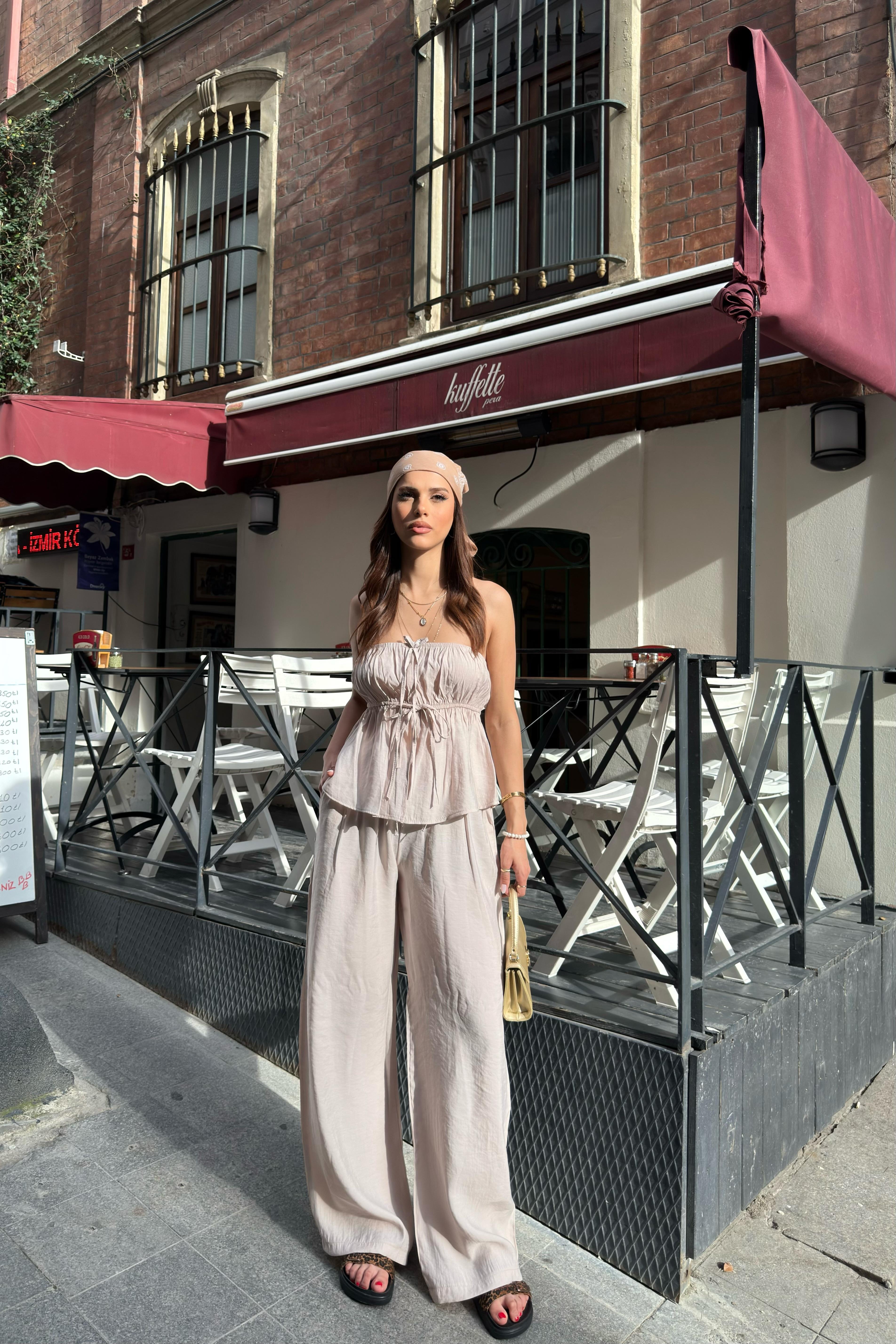 STRAPLEZ BÜZGÜLÜ BLUZ PANTOLON TAKIM - bej