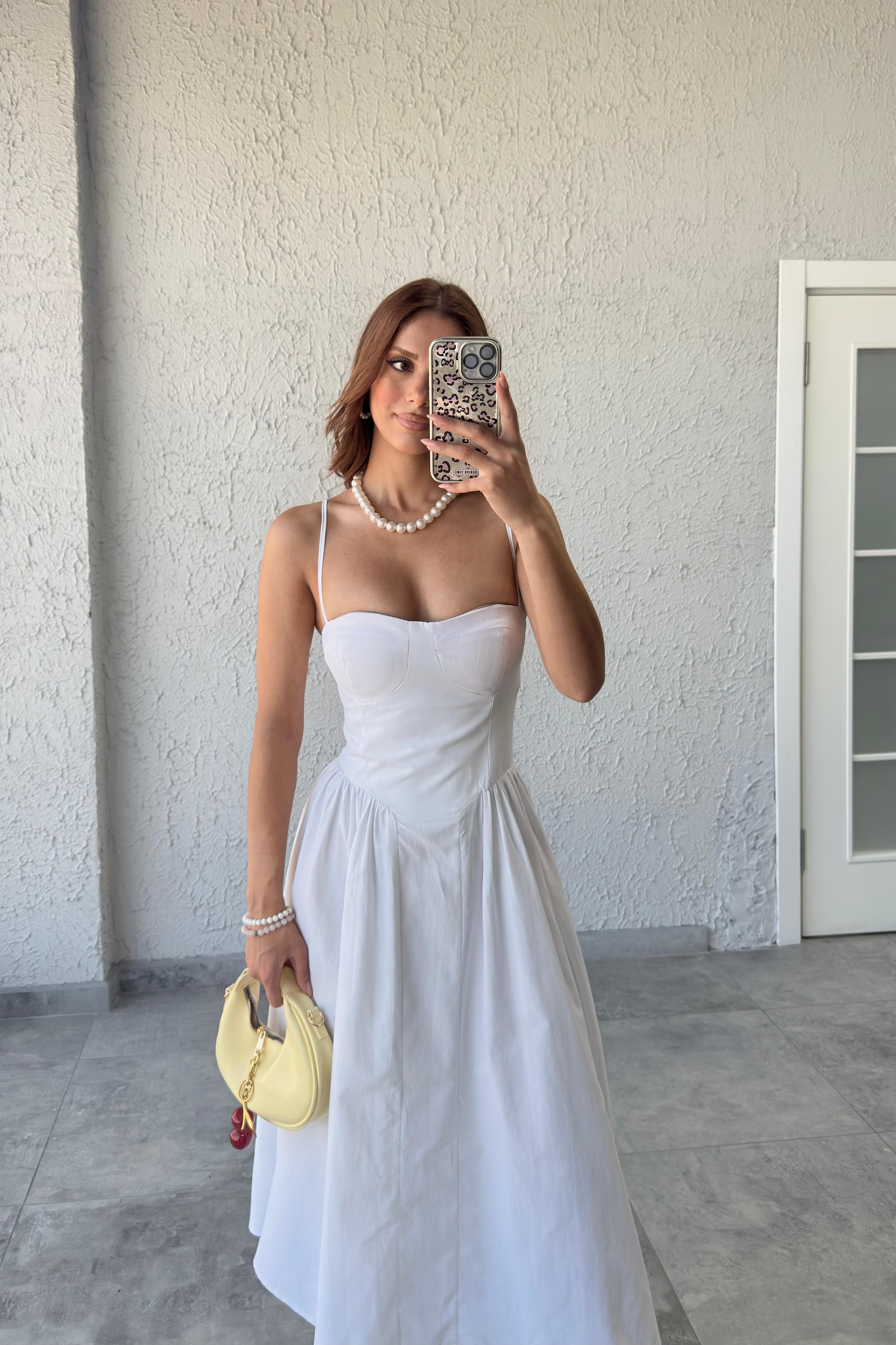 ASKILI GÖĞÜS KUPLU ELBİSE
