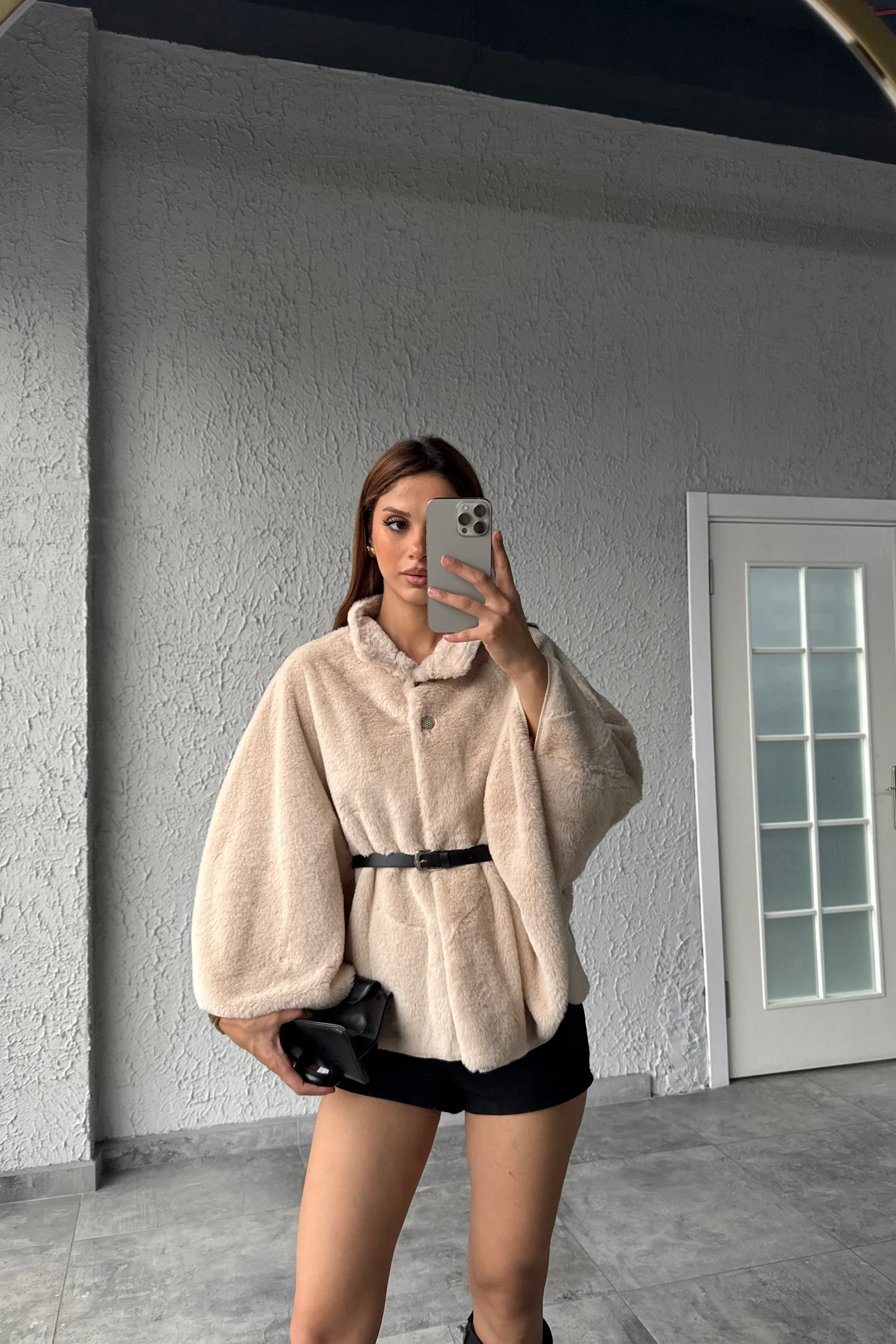 ÇİFT DÜĞMELİ KEMERLİ PANÇO - krem