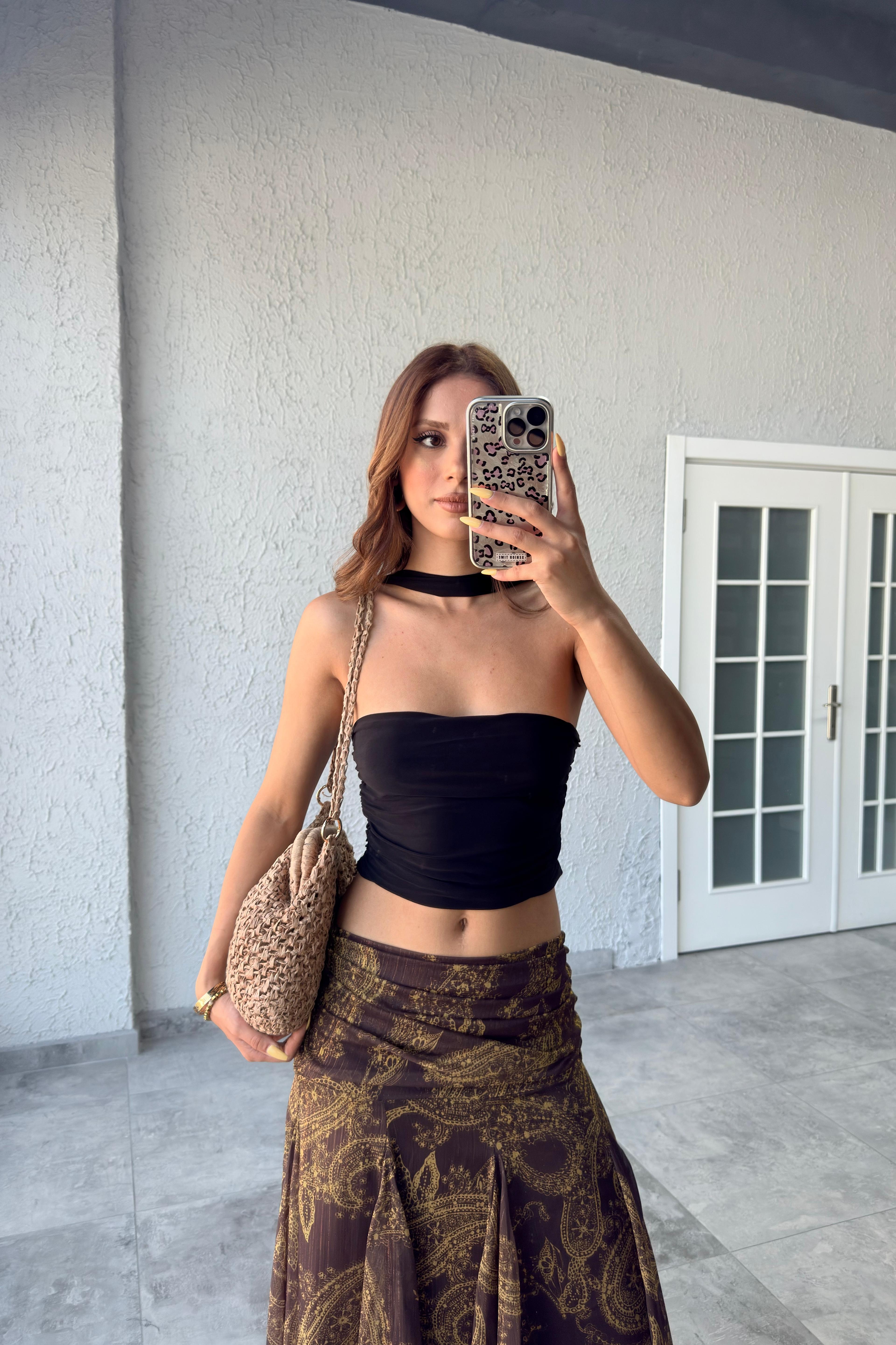BOYUN DETAYLI STRAPLEZ ÖRME BLUZ