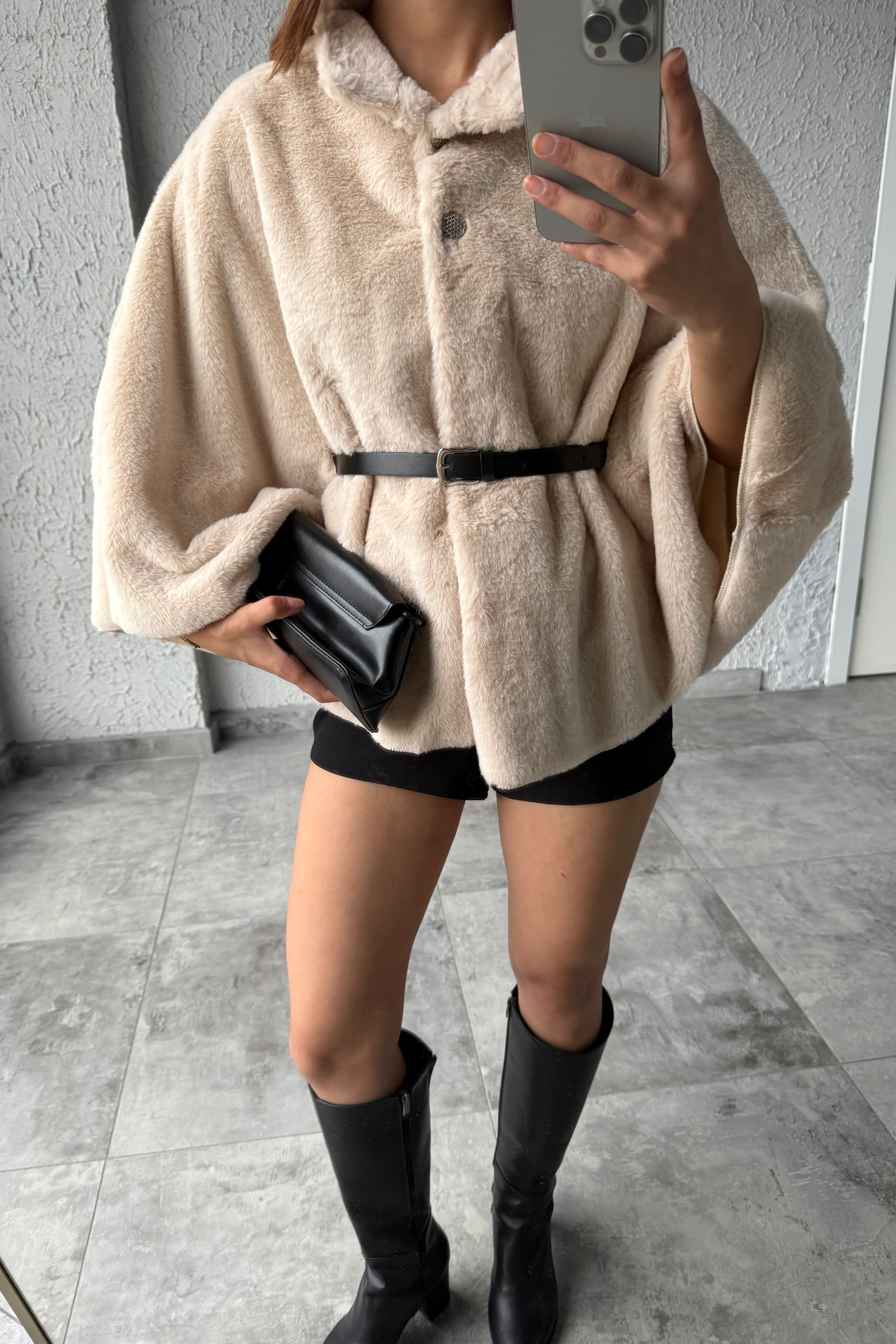 ÇİFT DÜĞMELİ KEMERLİ PANÇO