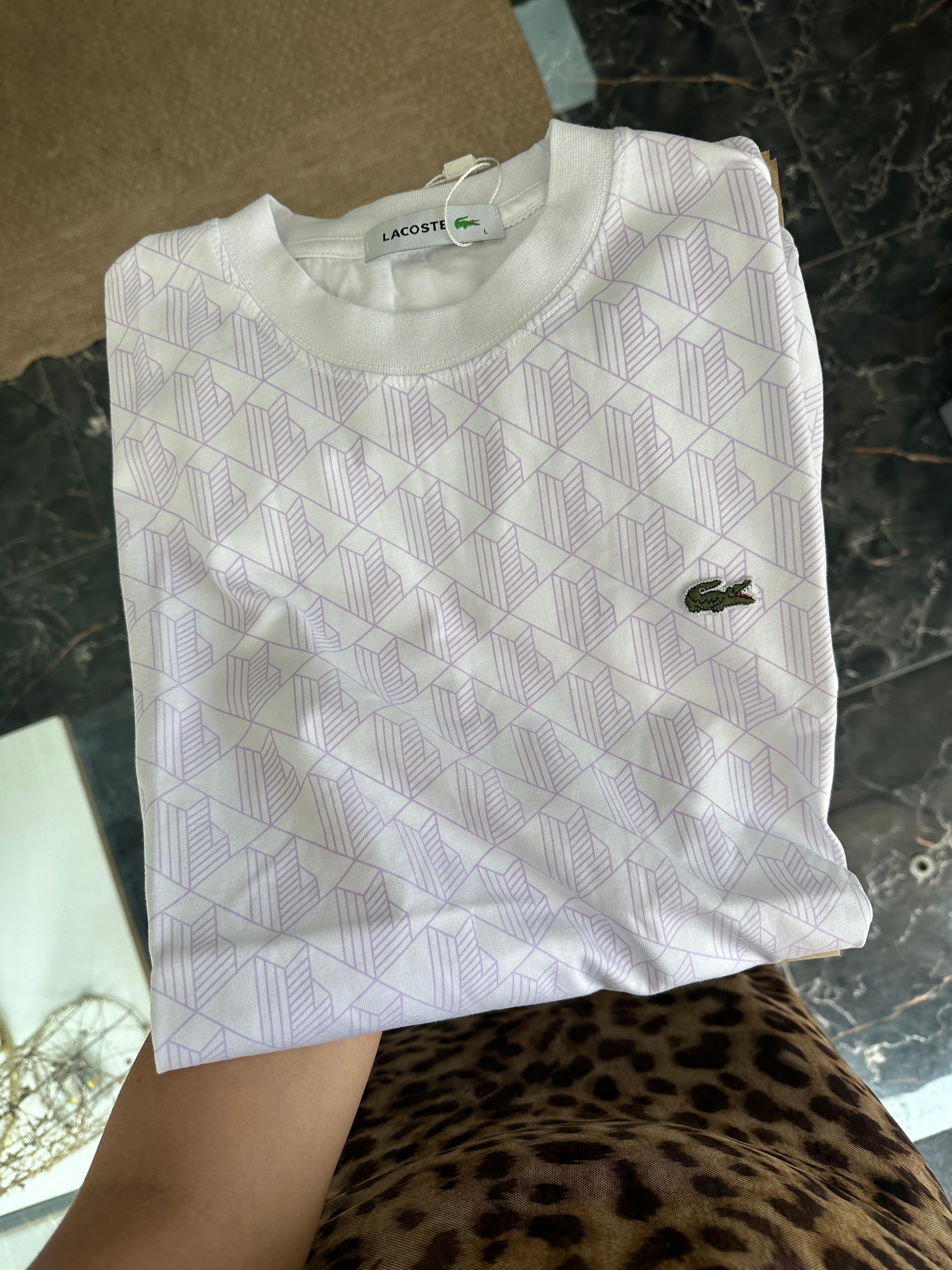 nakışlı renk degistiren tshirt 