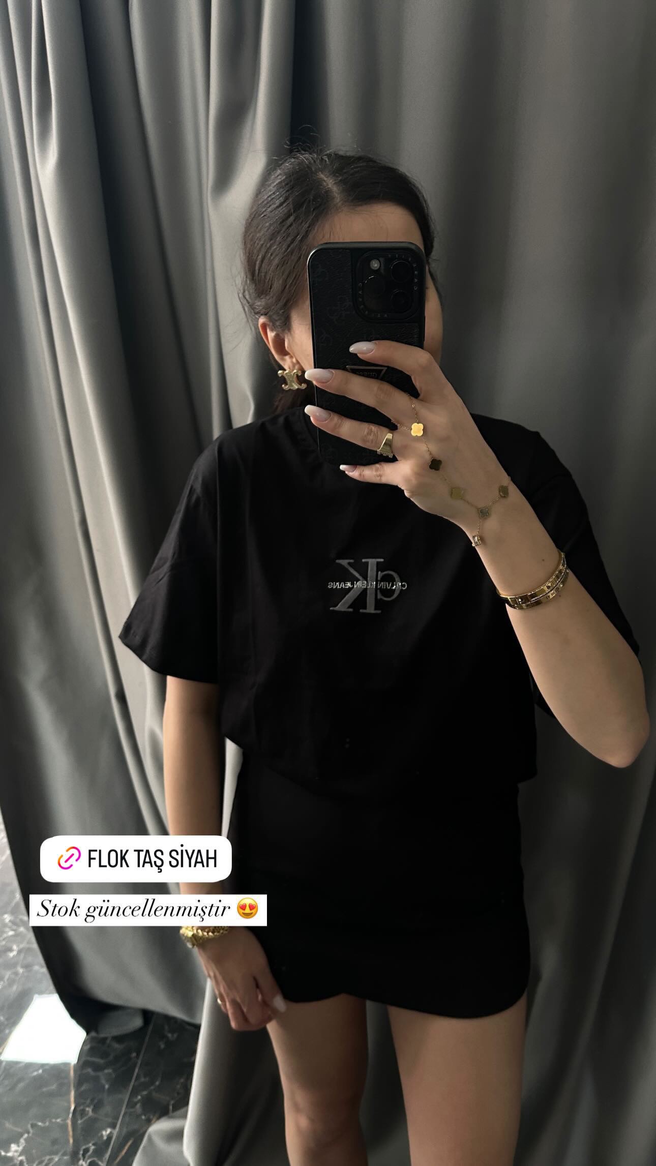 flok taş tshirt siyah