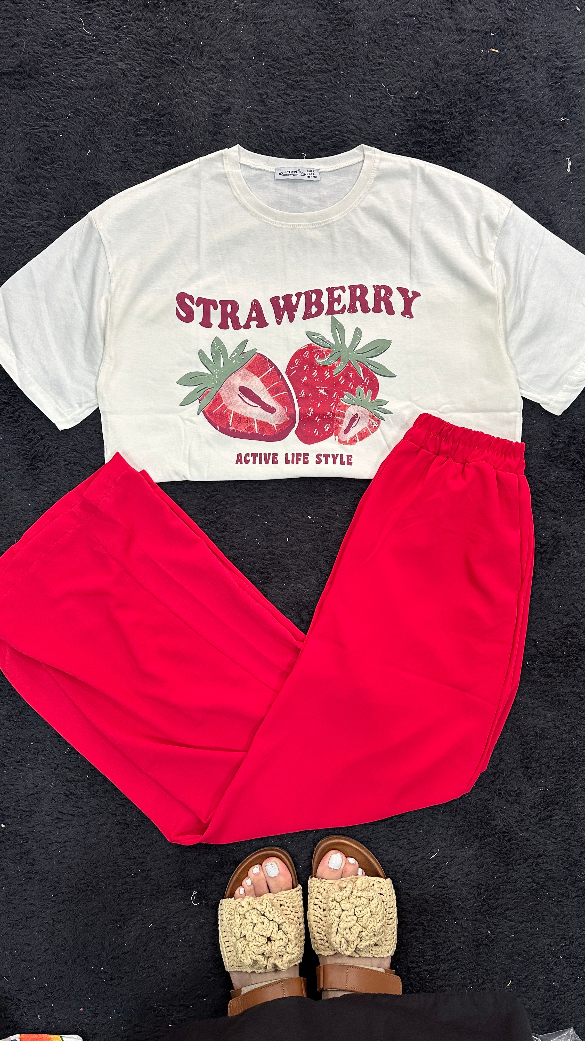 strawberry tshirt 