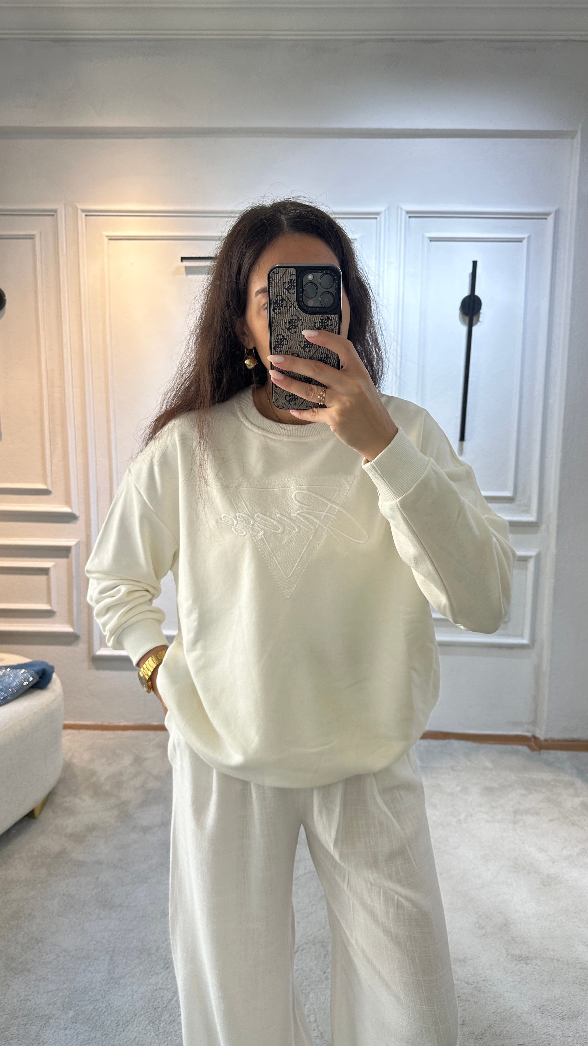 beyaz nakış sweat