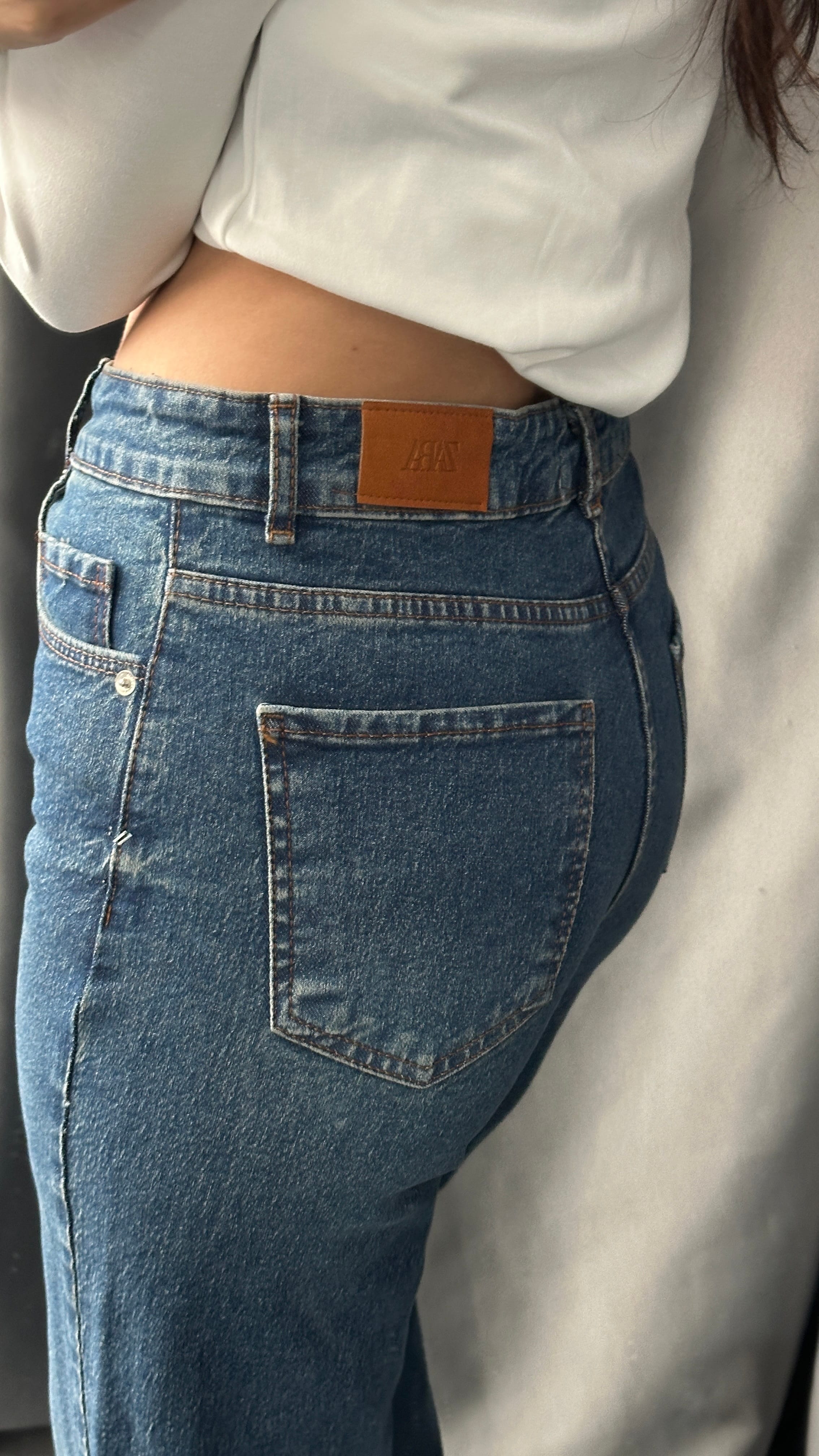 zr straight jean