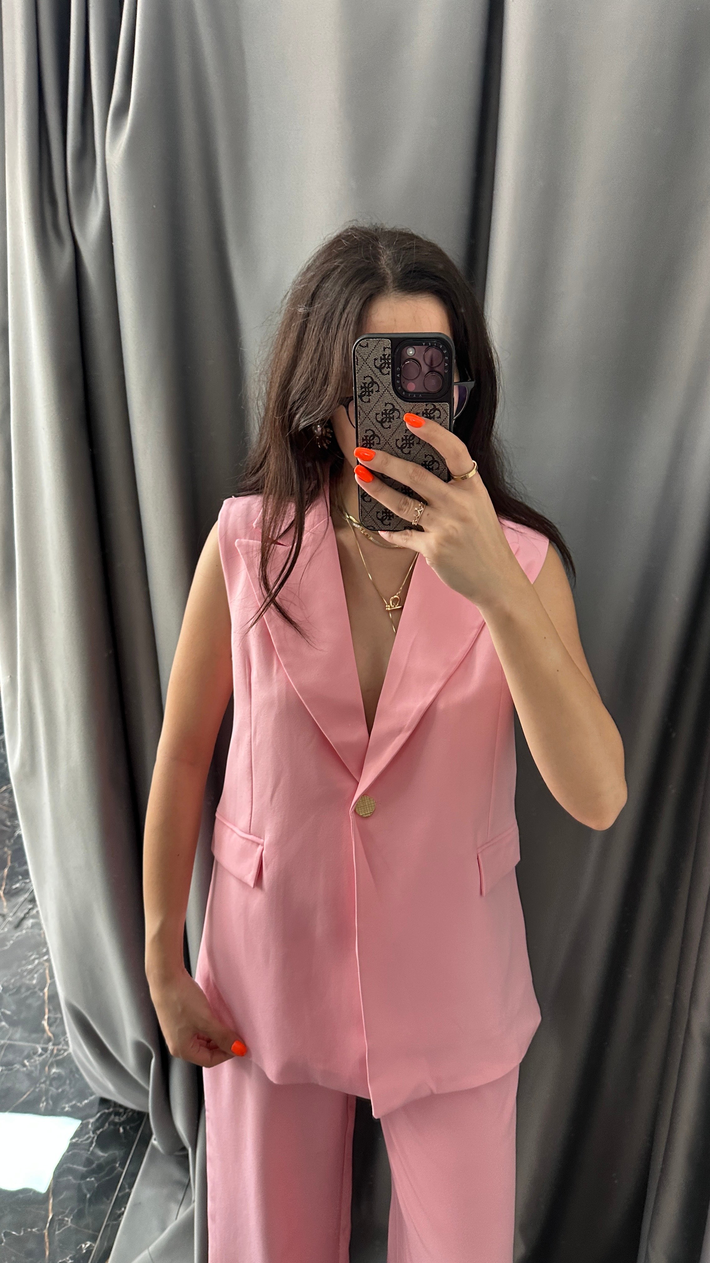pembe kuşaklı takım