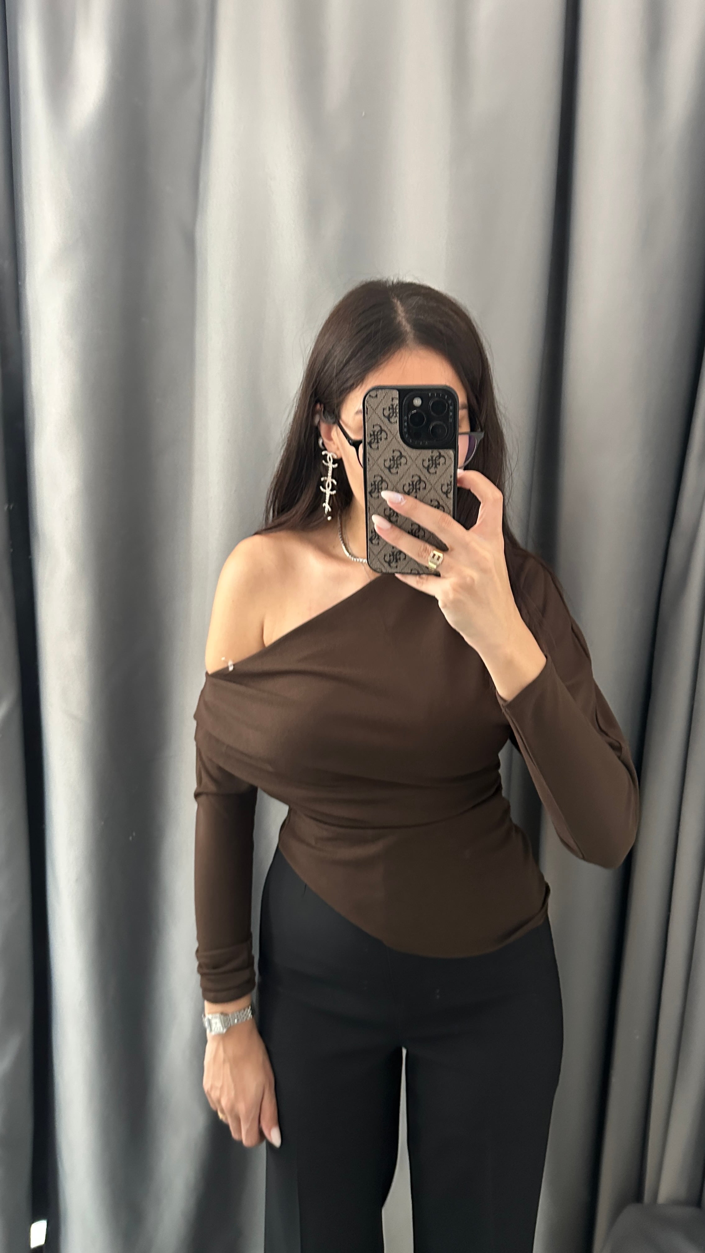 acı kahve omuz detaylı bluz