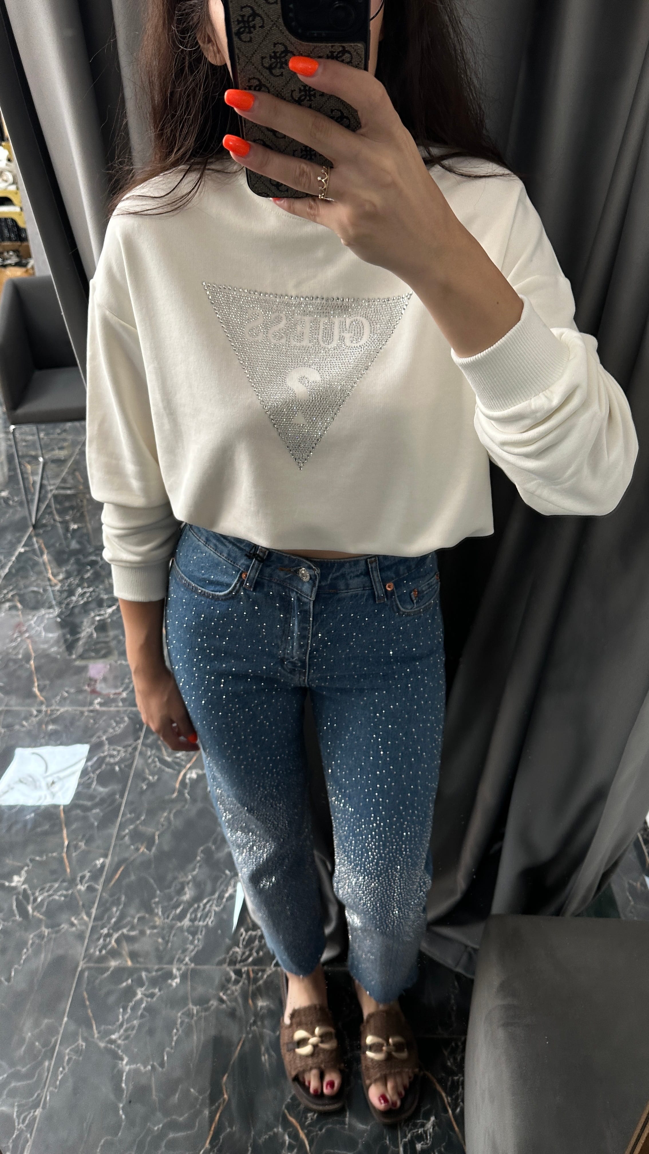 üçgen taşlı sweat beyaz 