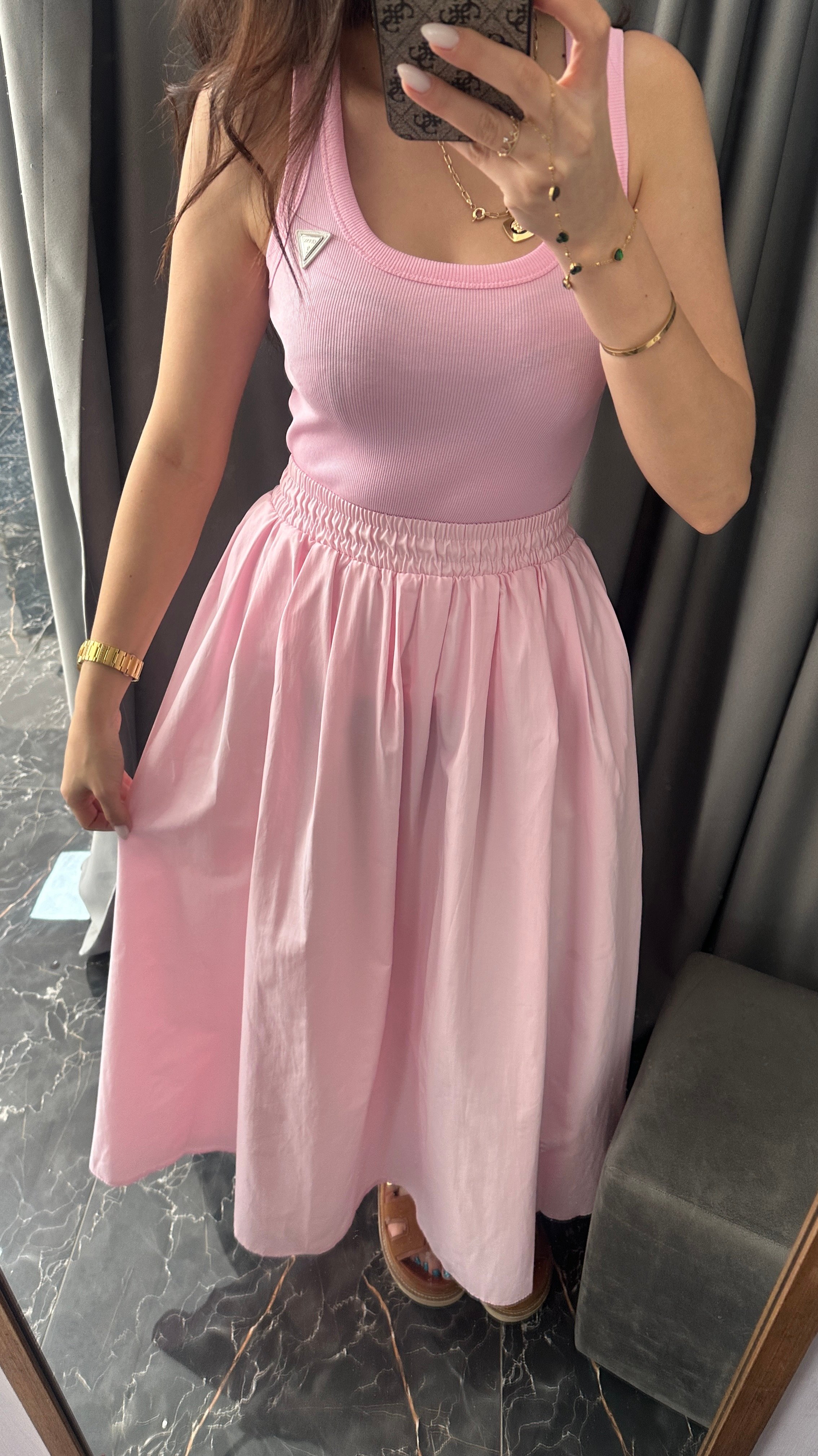 pembe balon etek