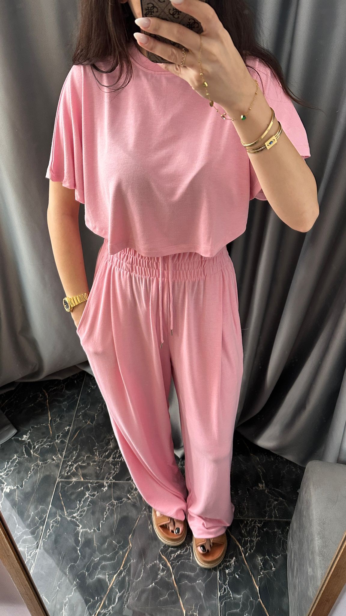 pembe eşofman takımı