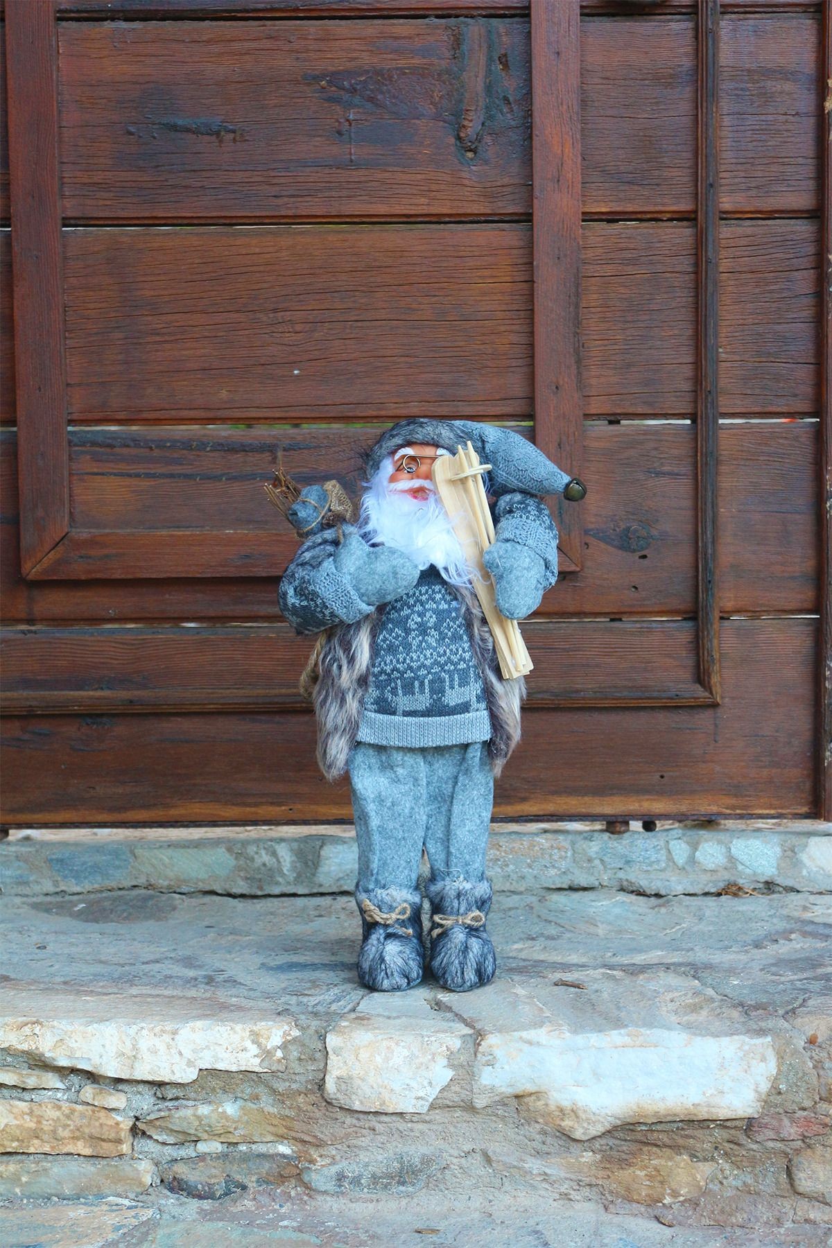Dekoratif Noel Baba 45 cm Gri Kıyafetli Kızaklı