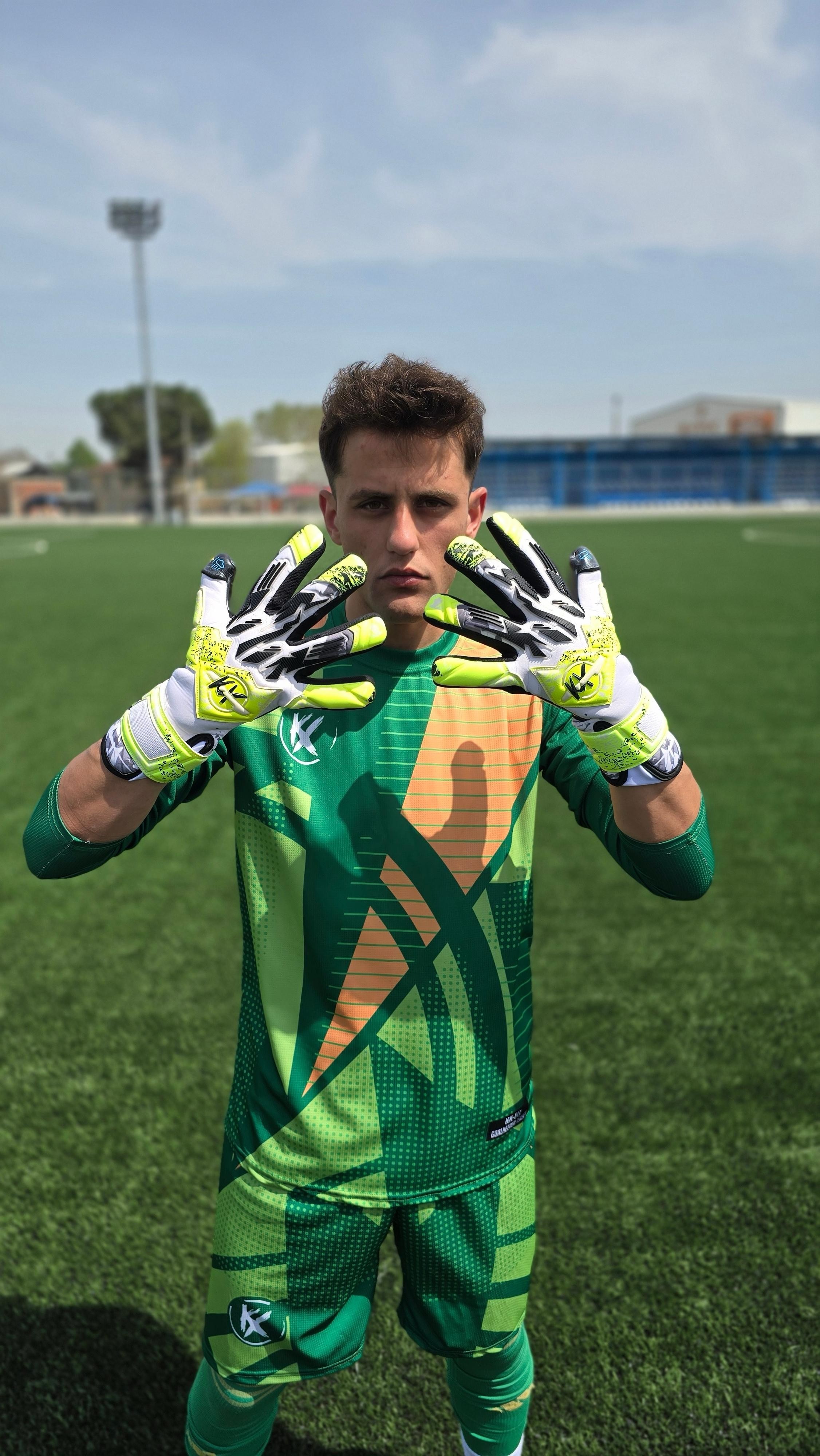 Kx VİPER ‘NEON GREEN’ Elite Goalkeeper Gloves
