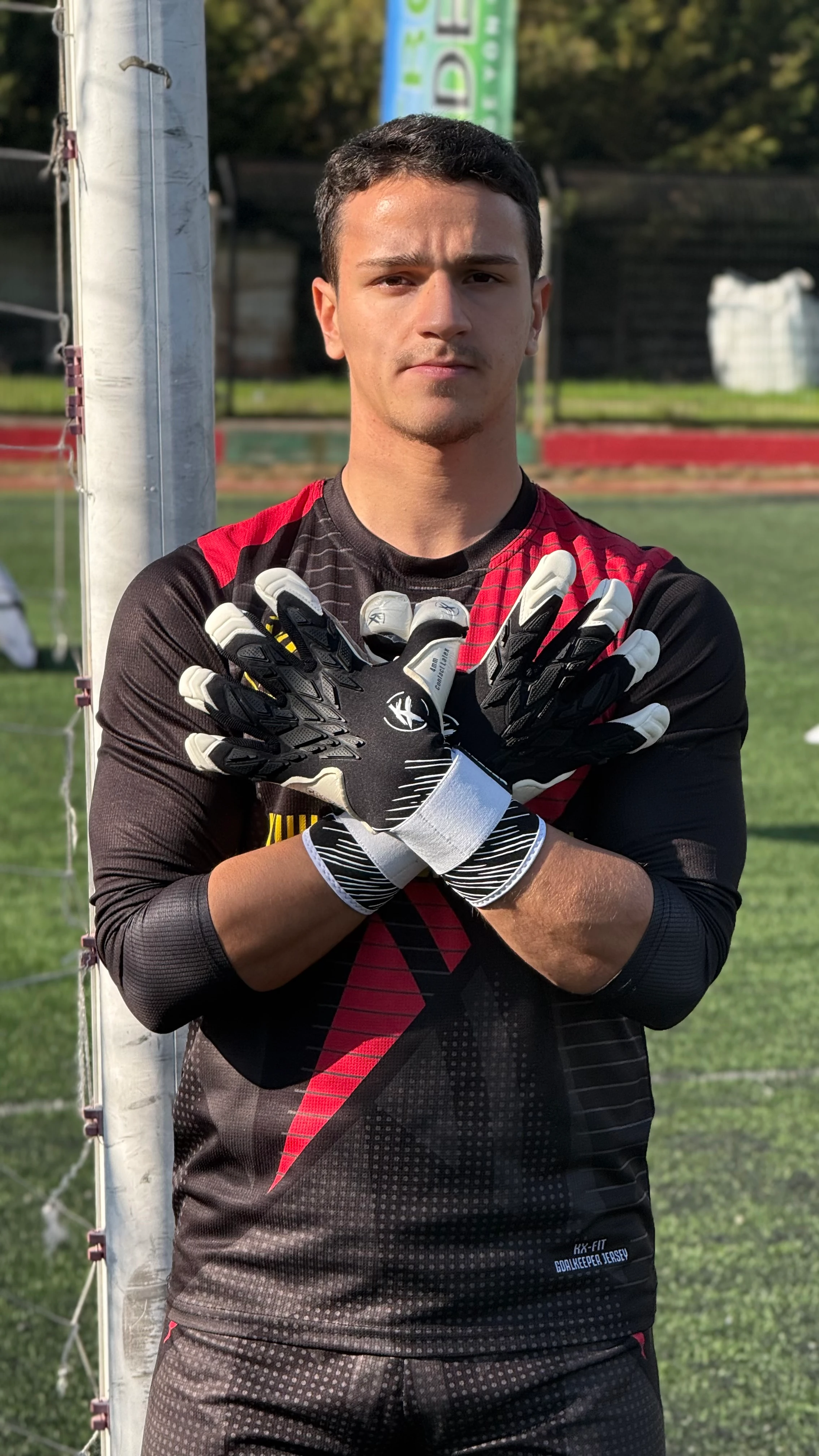 Yeni Kx ‘CRAZY’ Profesyonel Kaleci Eldiveni