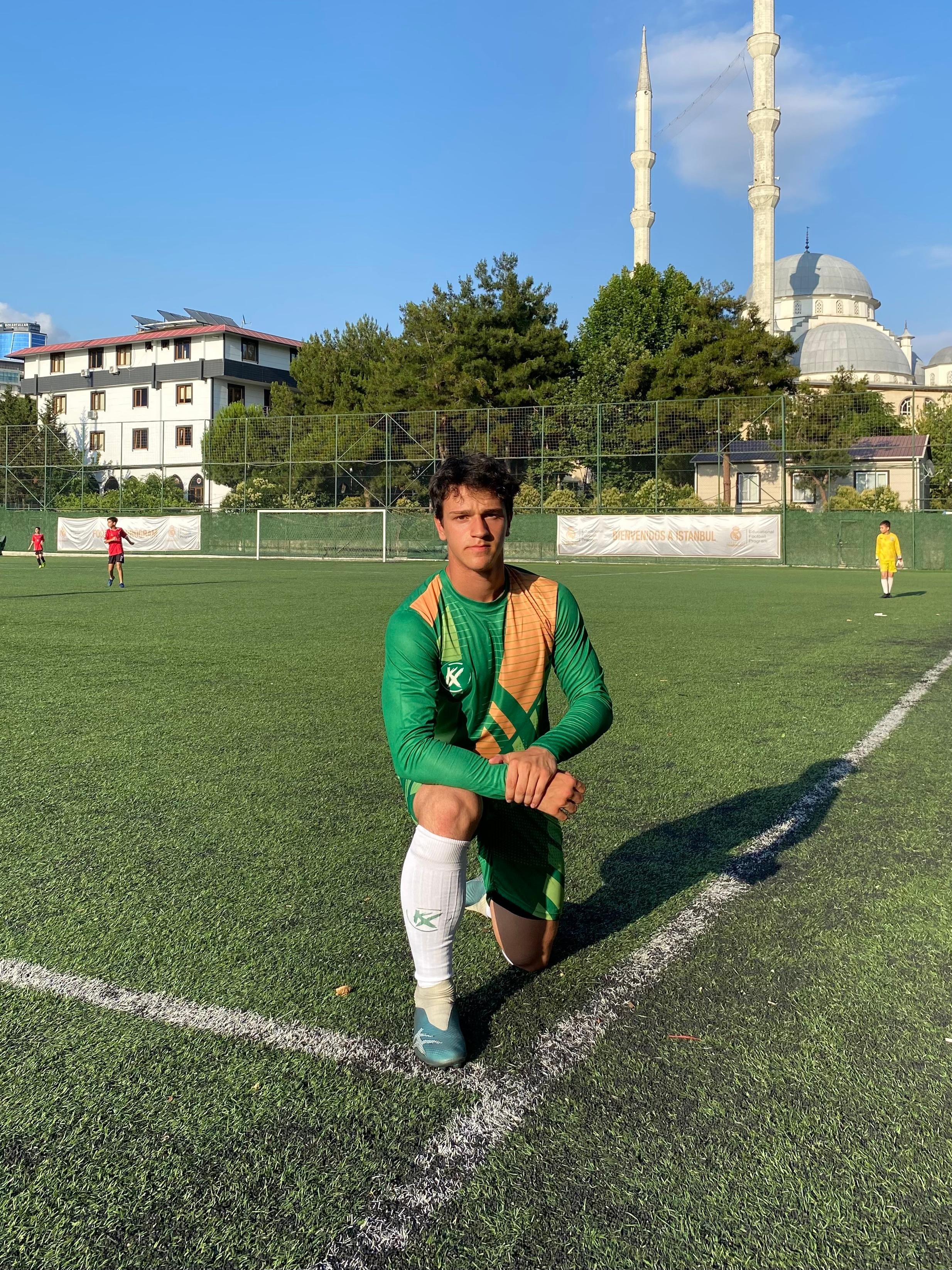 Kx Pro Seviye Kaleci Forması 'Alt-Üst'