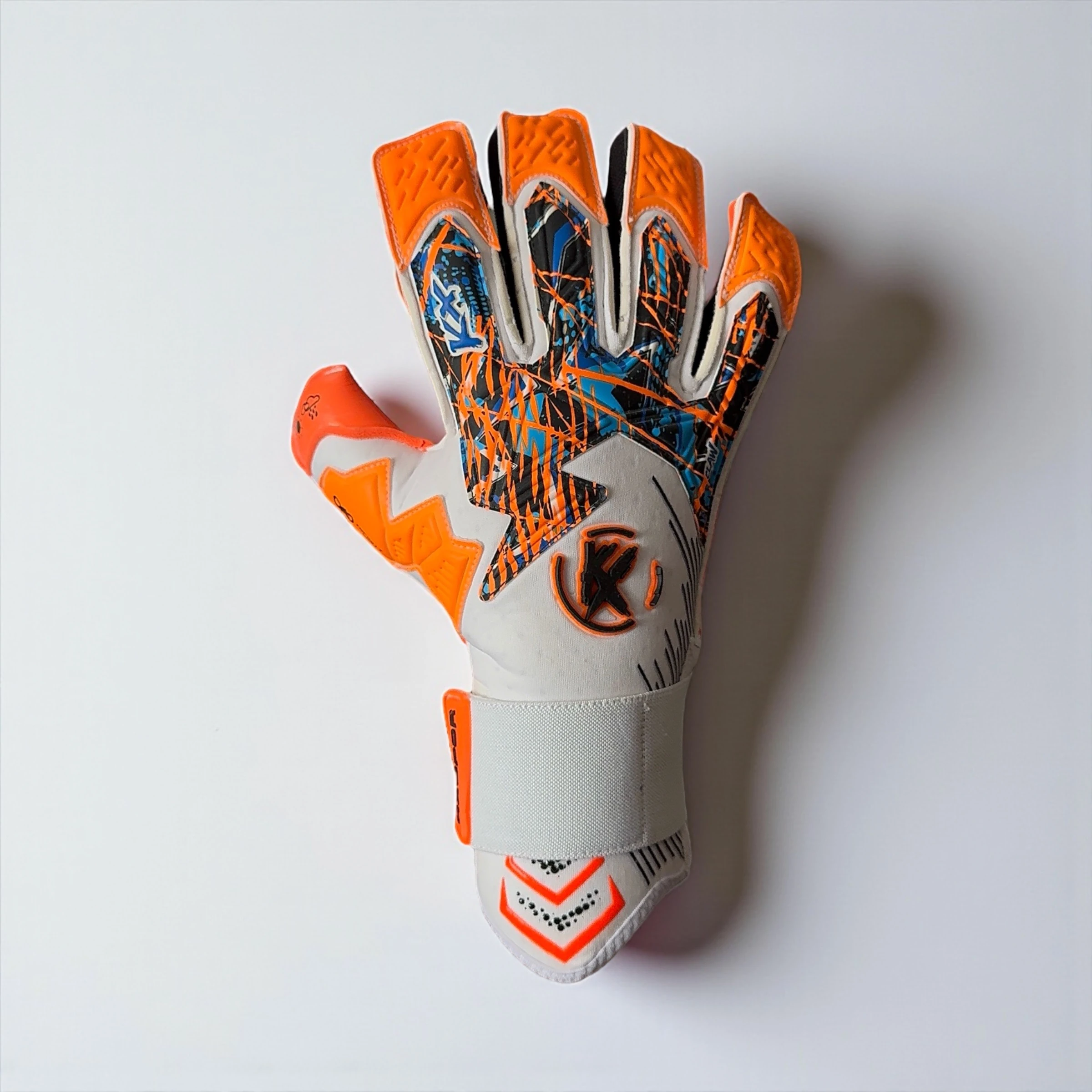 Yeni Kx ‘CLAW’ Profesyonel Kaleci