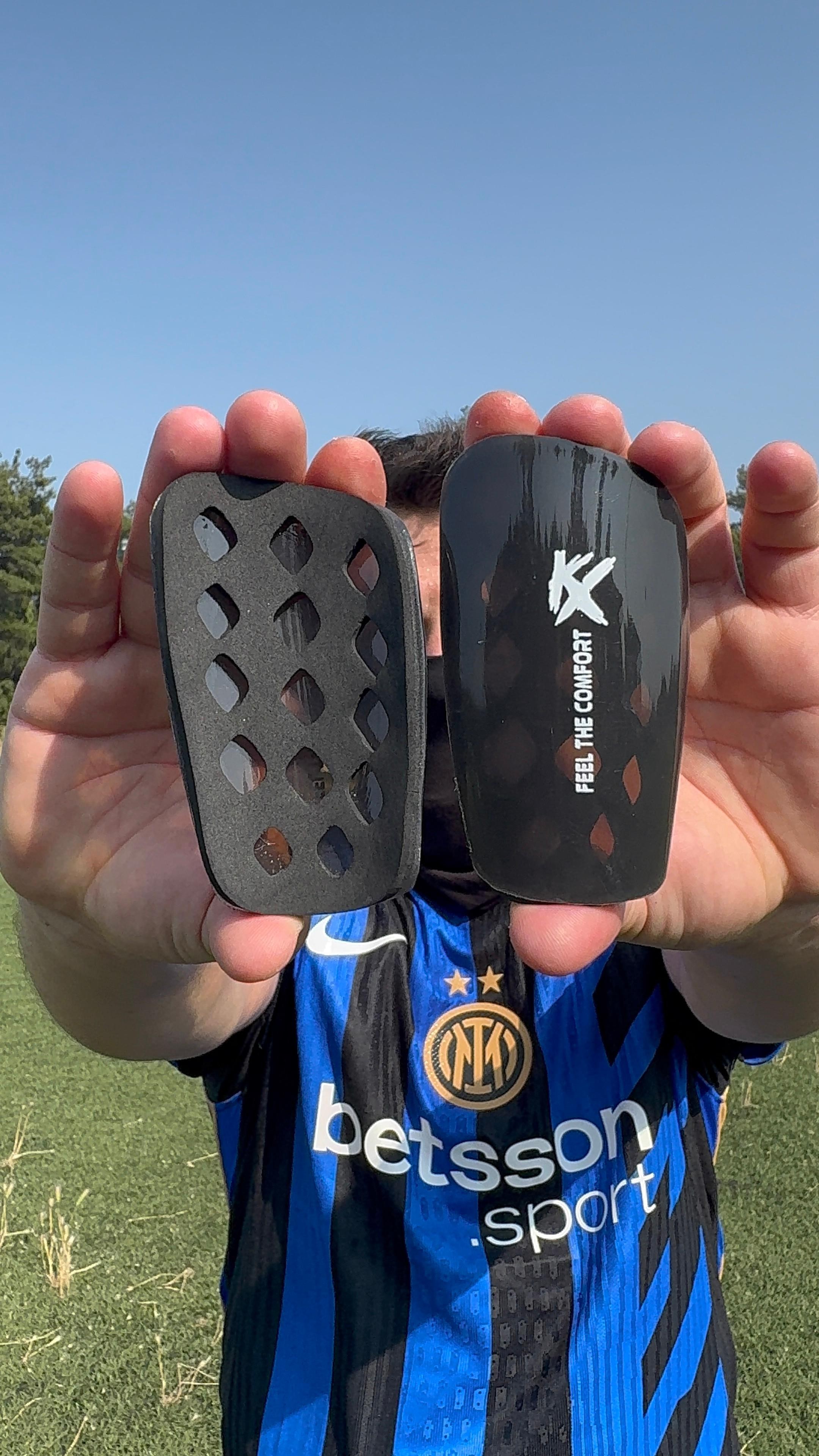 YENİ KX PRO ‘SPACE’ TEKMELİK + ÇORAP