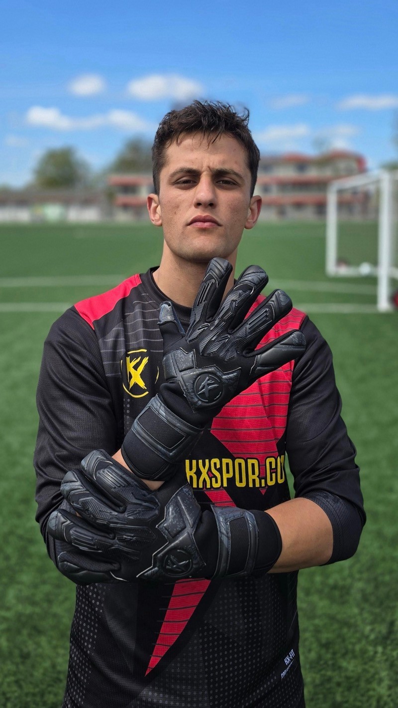 Kx ‘Viper’ Negatif Kesim Profesyonel Maç Eldiveni 'SIYAH'