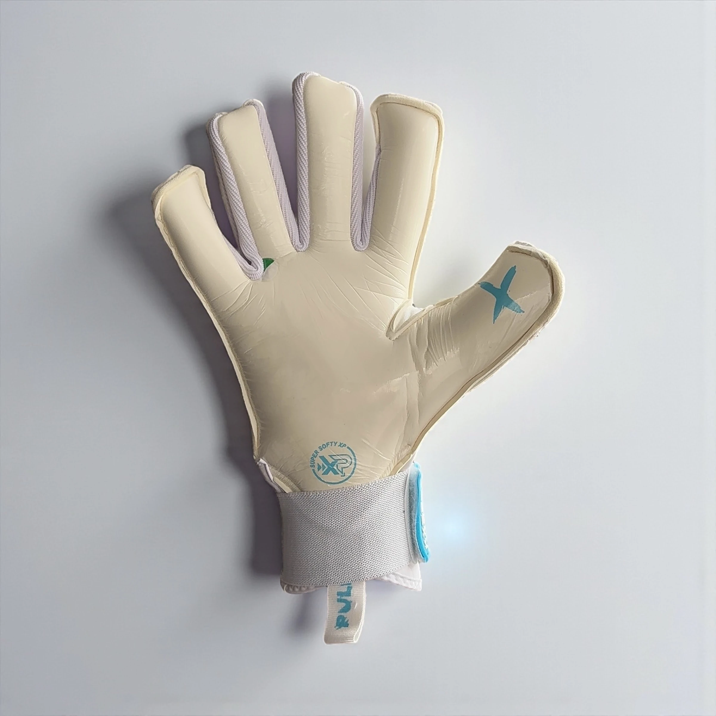 Yeni Kx ‘CLAW’ Profesyonel Kaleci