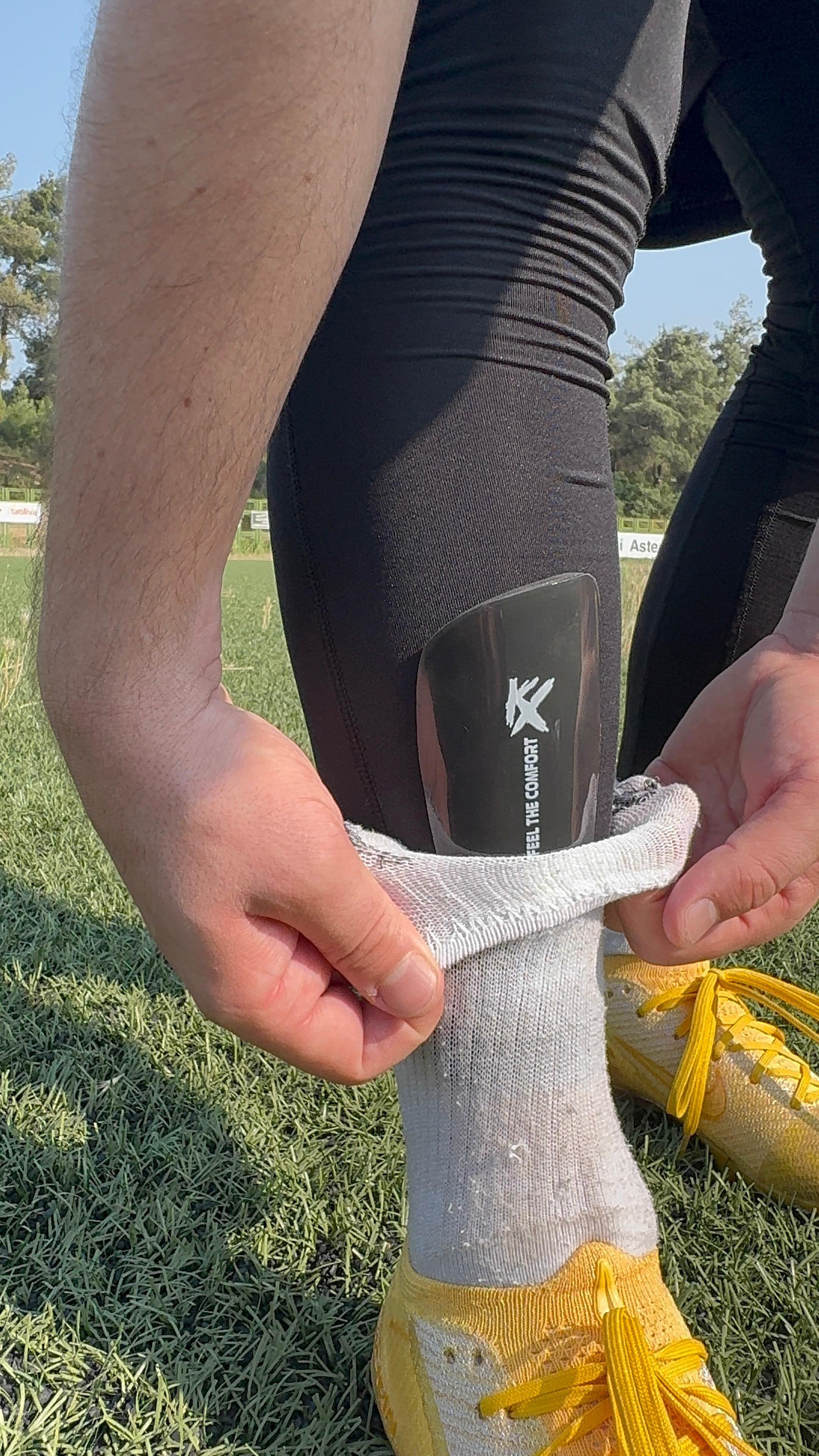 YENİ KX PRO ‘SPACE’ TEKMELİK + ÇORAP