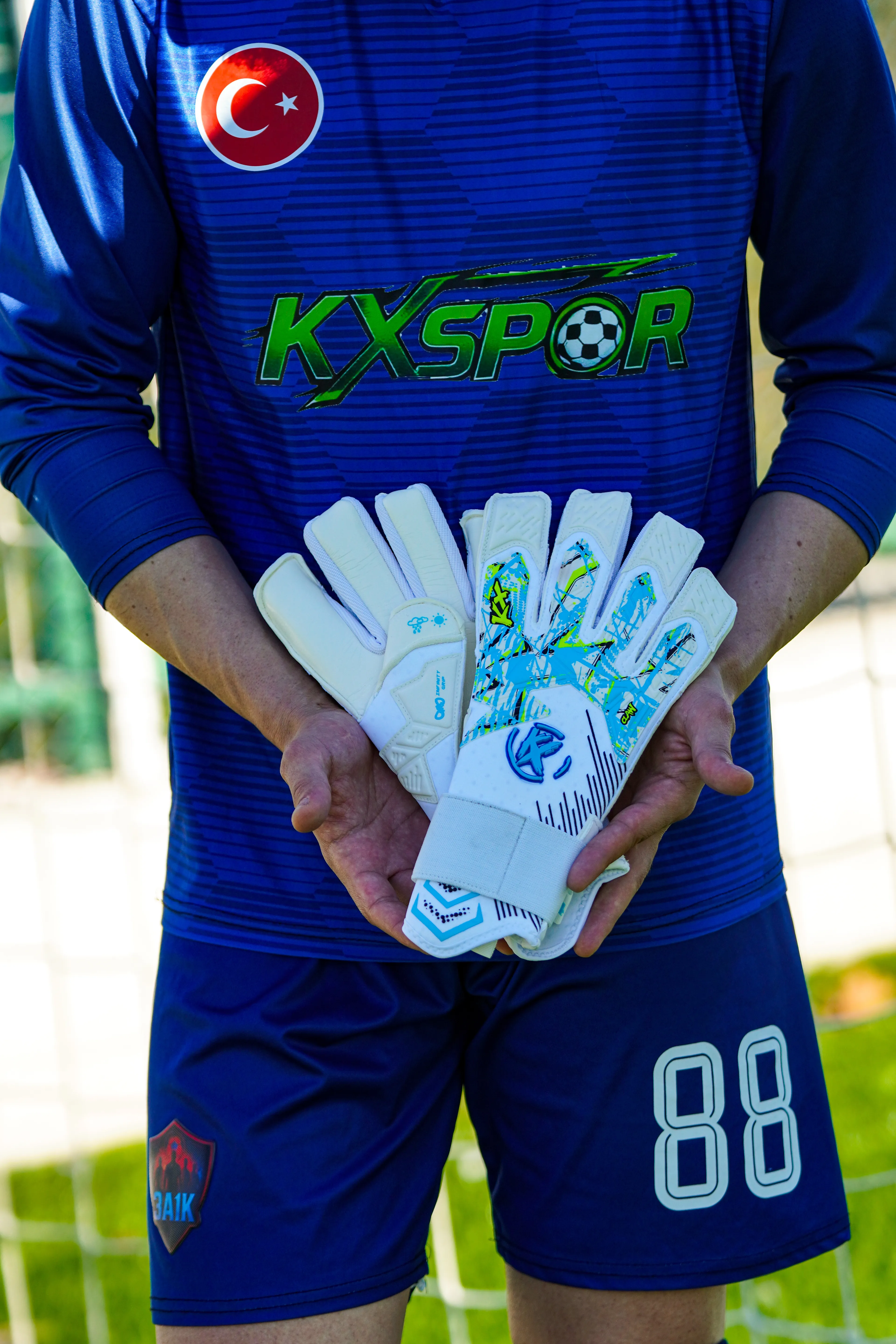 Yeni Kx ‘CLAW’ Profesyonel Kaleci