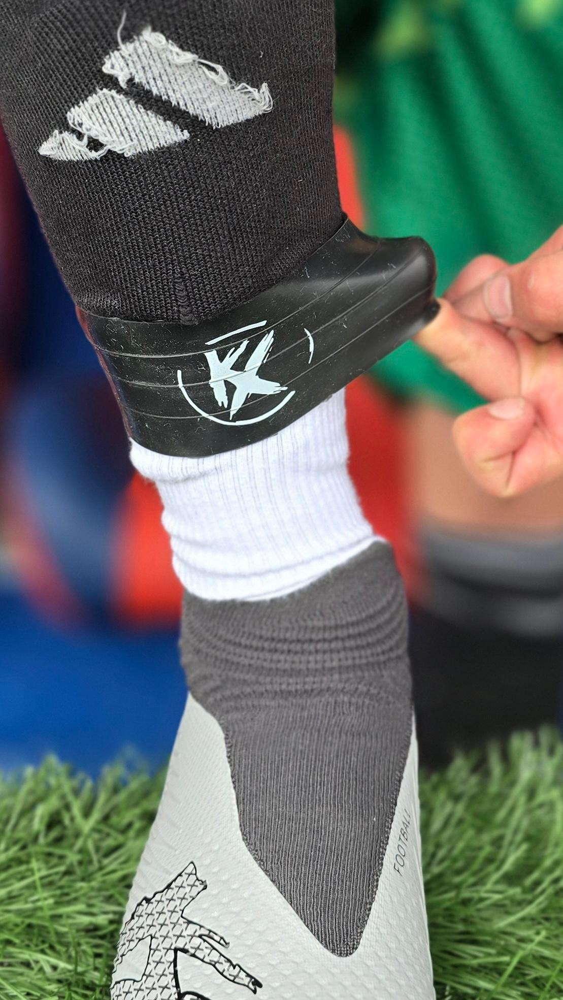 Kx Pro Kauçuk Tekmelik Tutucu 'Sağ-Sol'